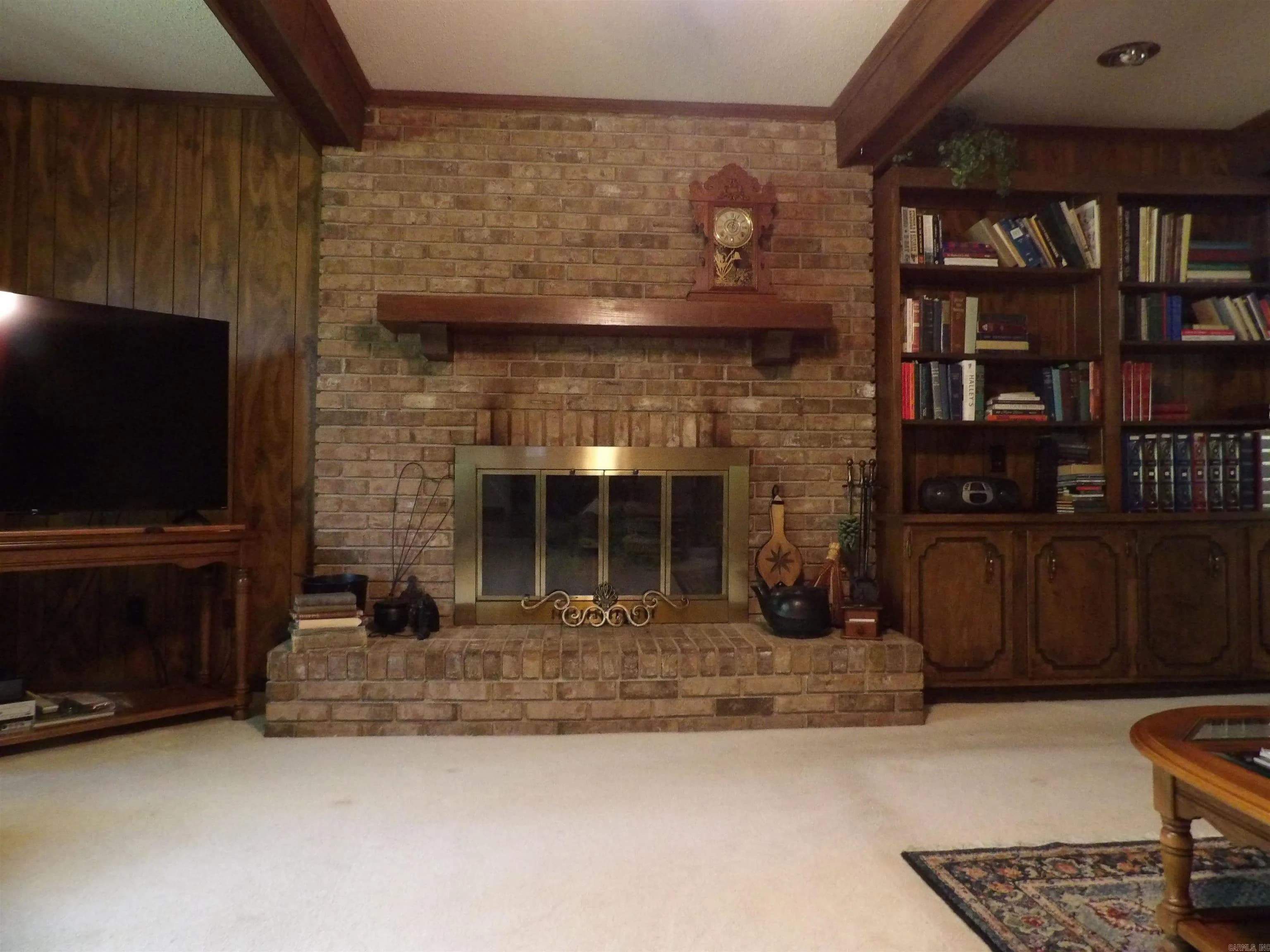 Property at 246  Tracy - Image 17