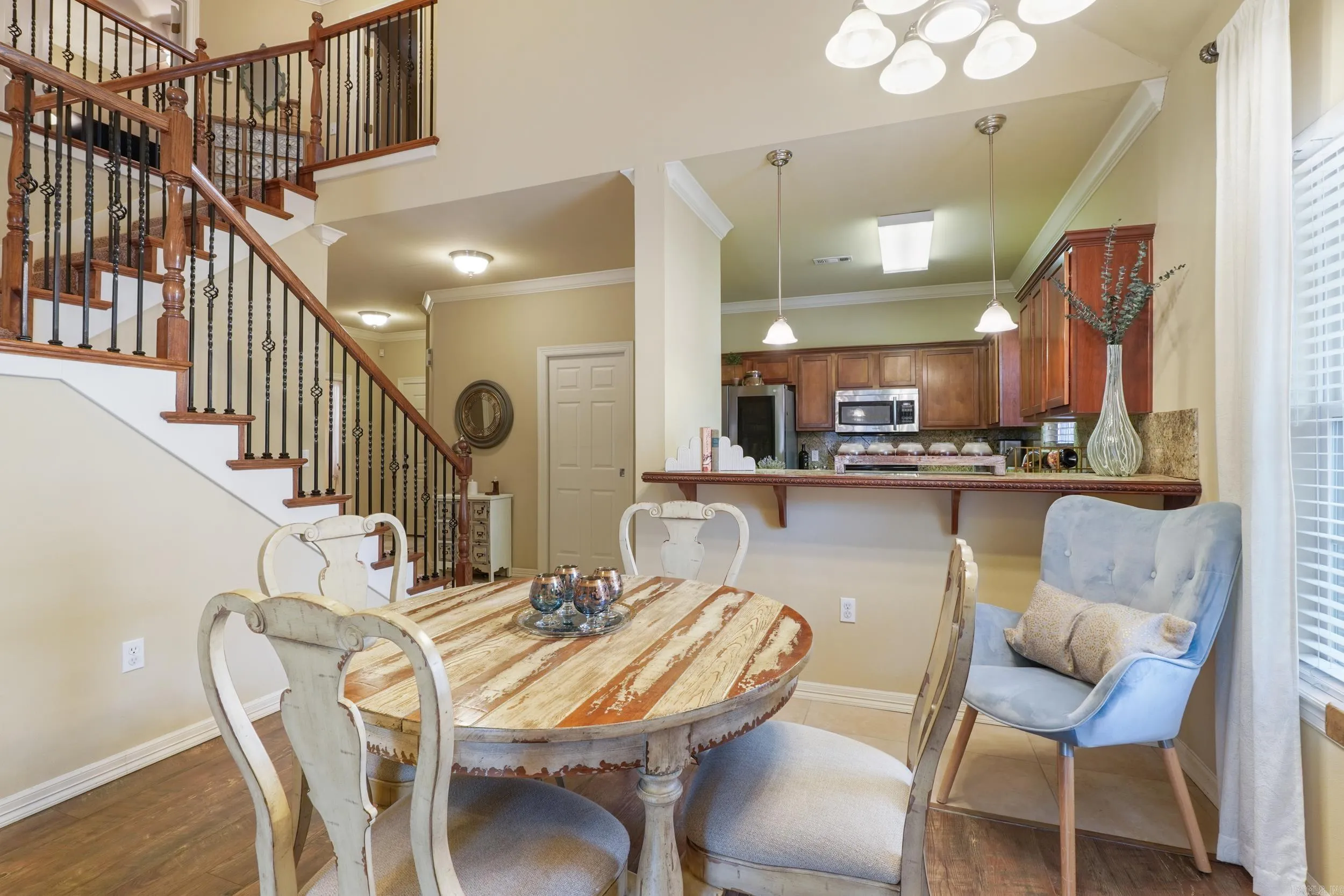 Property at 536 S Pierremont drive - Image 14