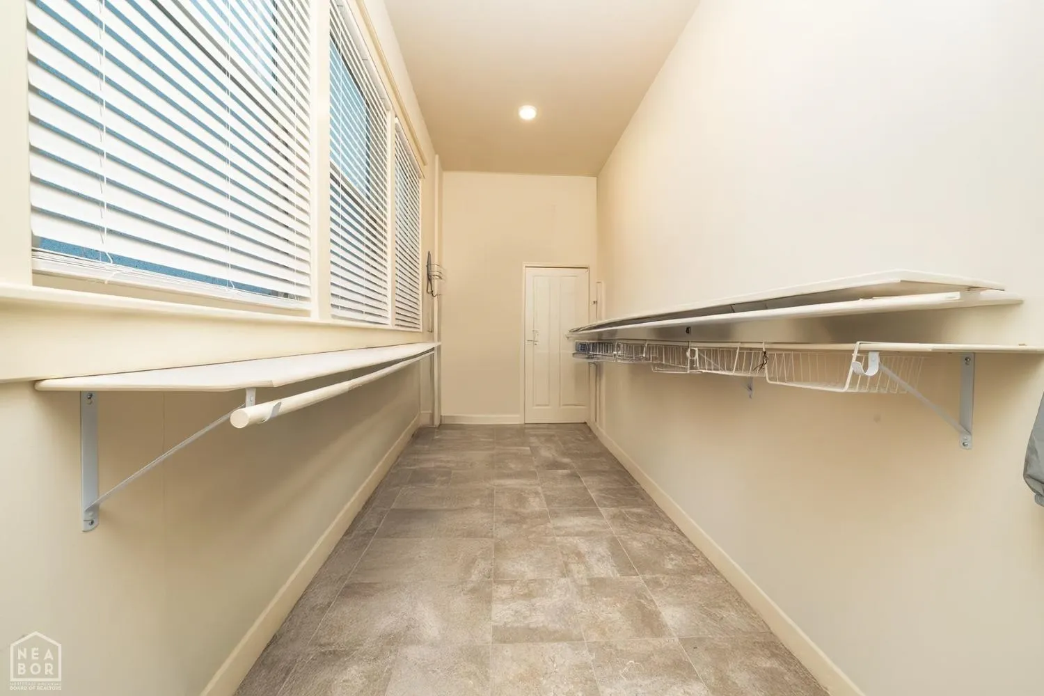 Property at 815 S Madison - Image 26