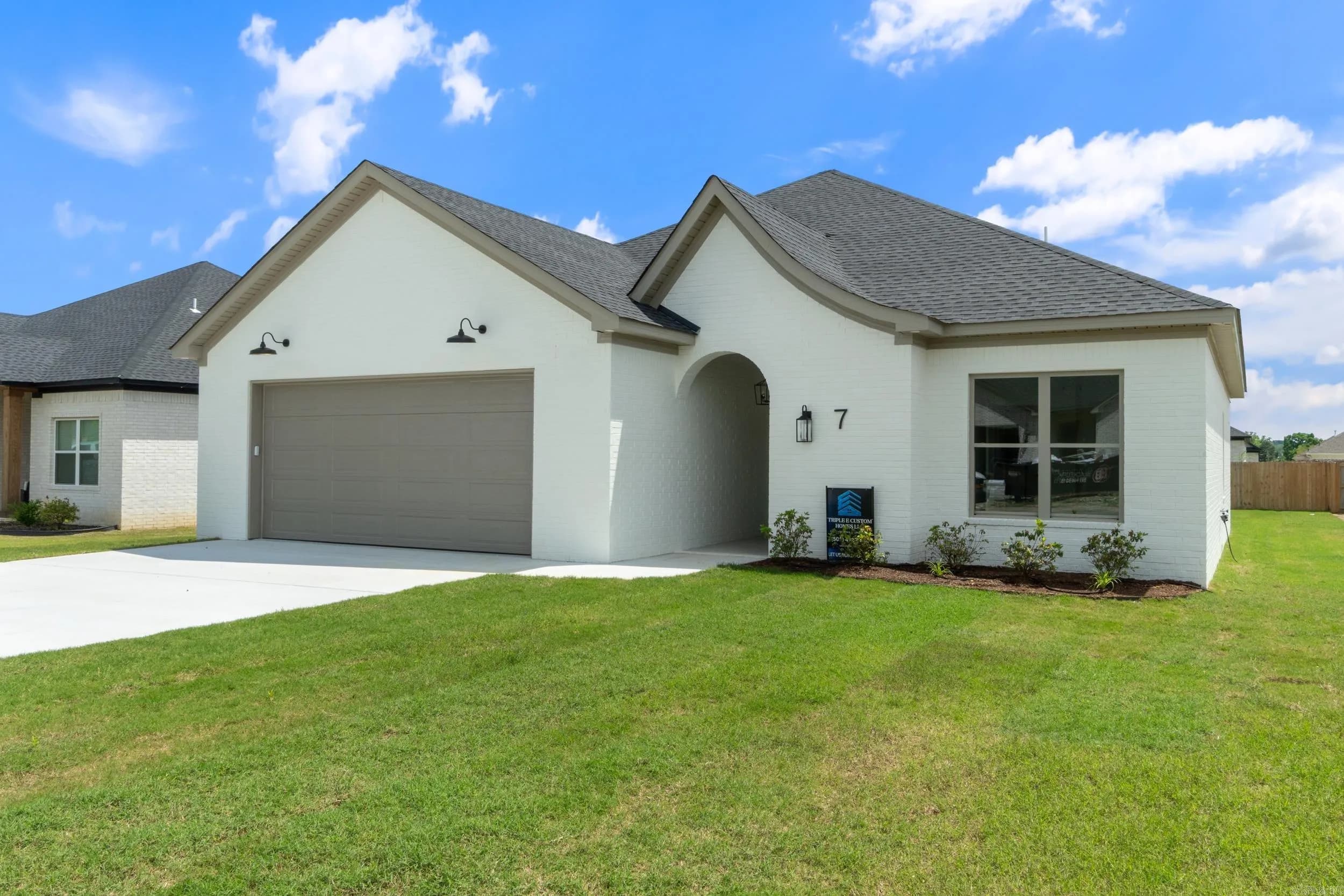 Property at 7  Firefly catch - Image 2