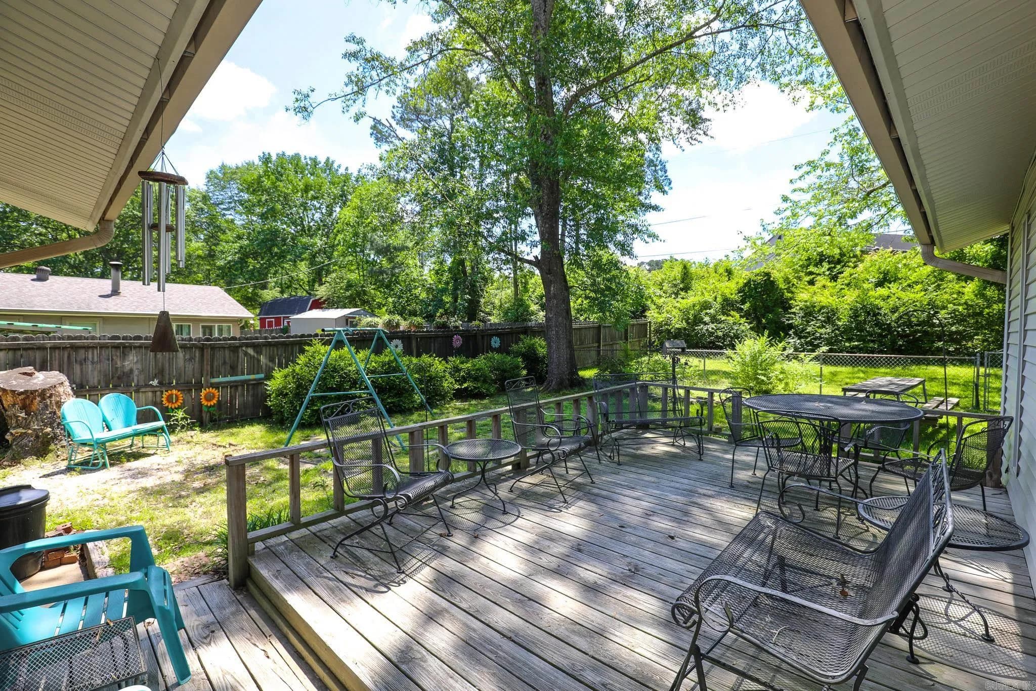 Property at 1525  Lynnwood drive - Image 34