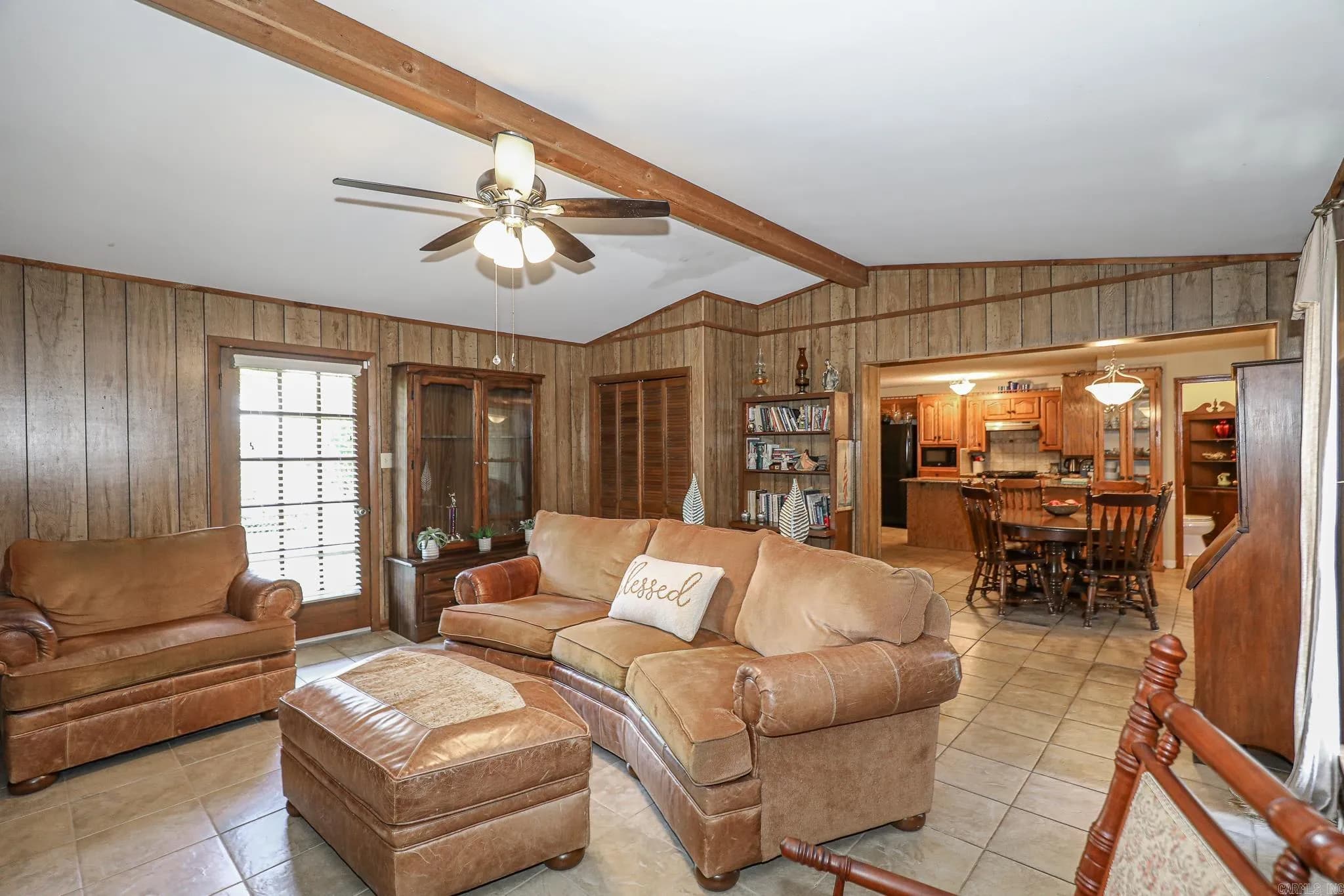 Property at 1525  Lynnwood drive - Image 10