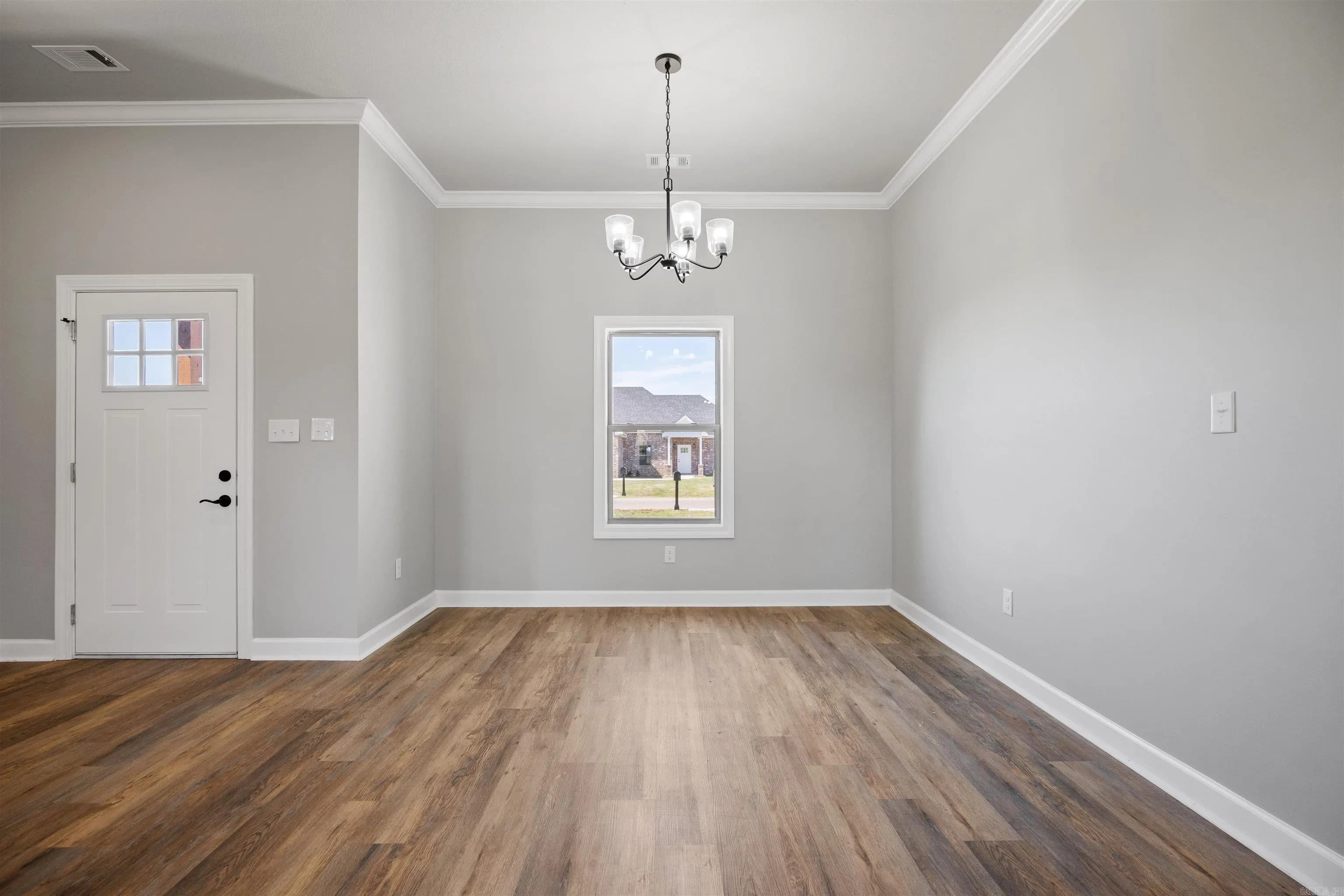 Property at 160  Pintail pointe - Image 3