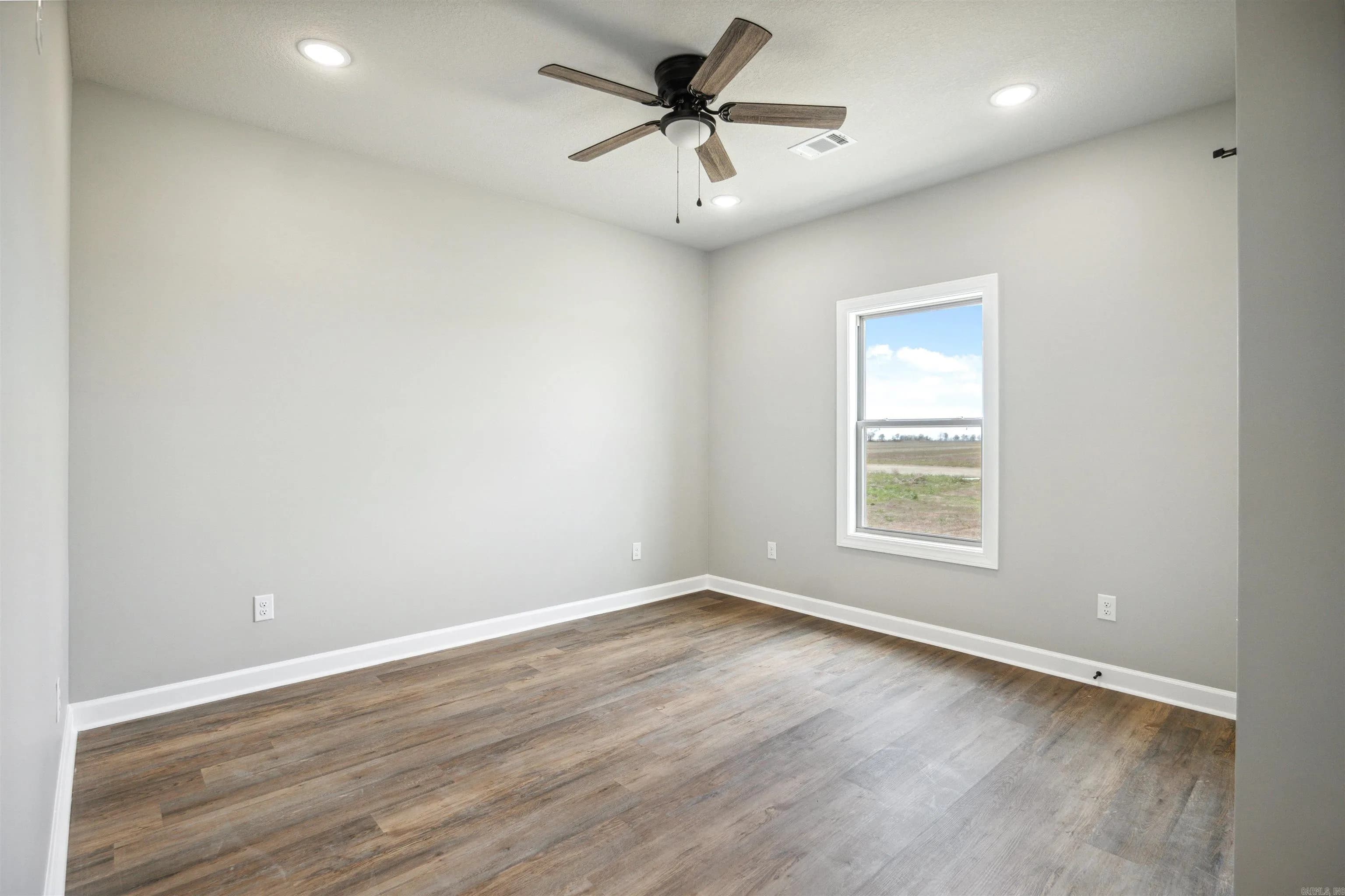 Property at 161  Pintail pointe - Image 23