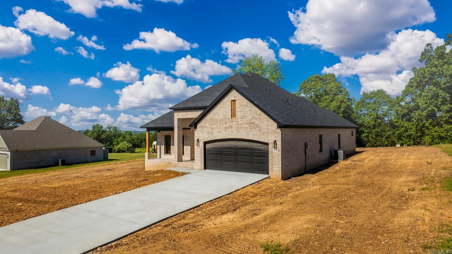 Property at 54  Lieblong - Image 44