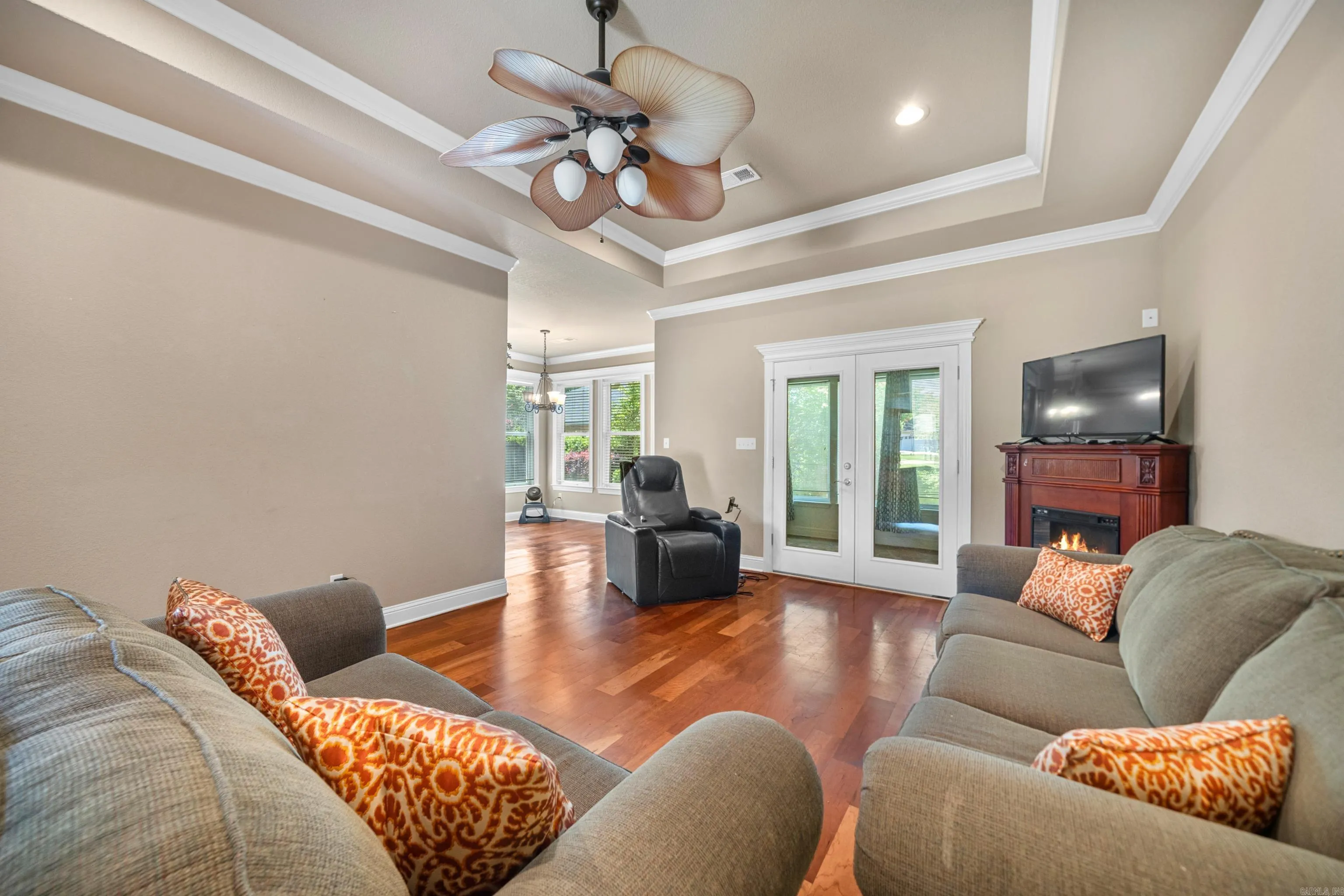 Property at 124  Garden view - Image 10