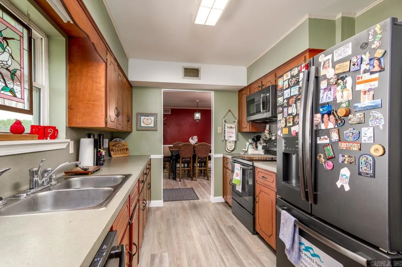 Property at 152  Stanley road - Image 26