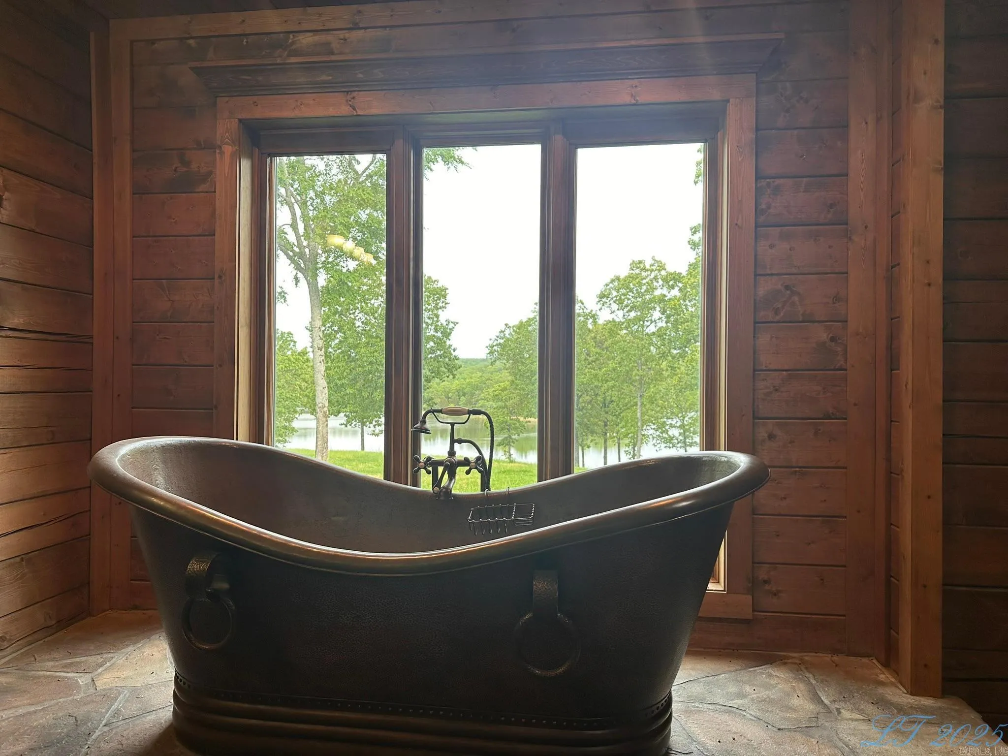 Property at 12900  Ridge creek - Image 12