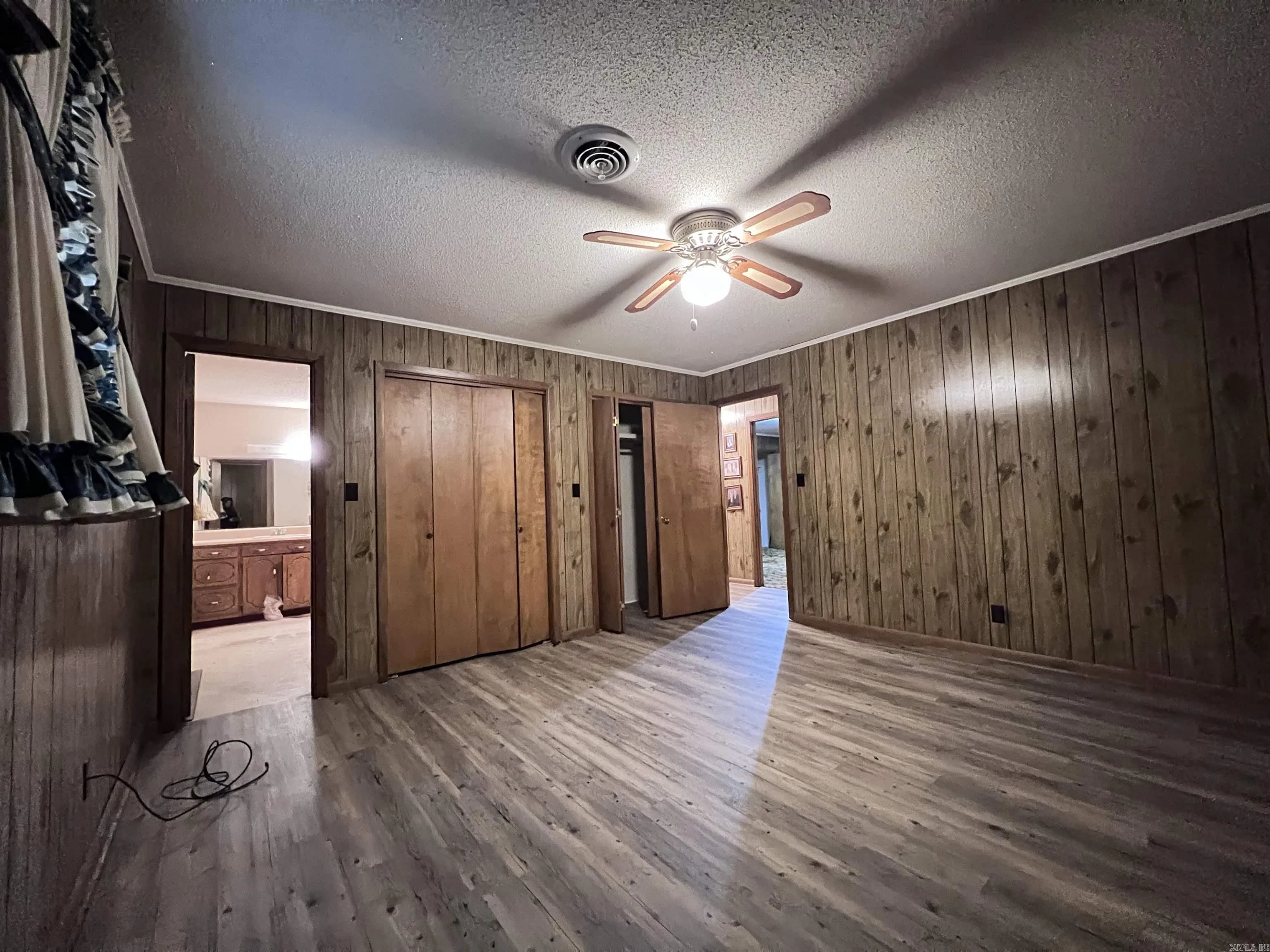 Property at 1083  Inca - Image 13