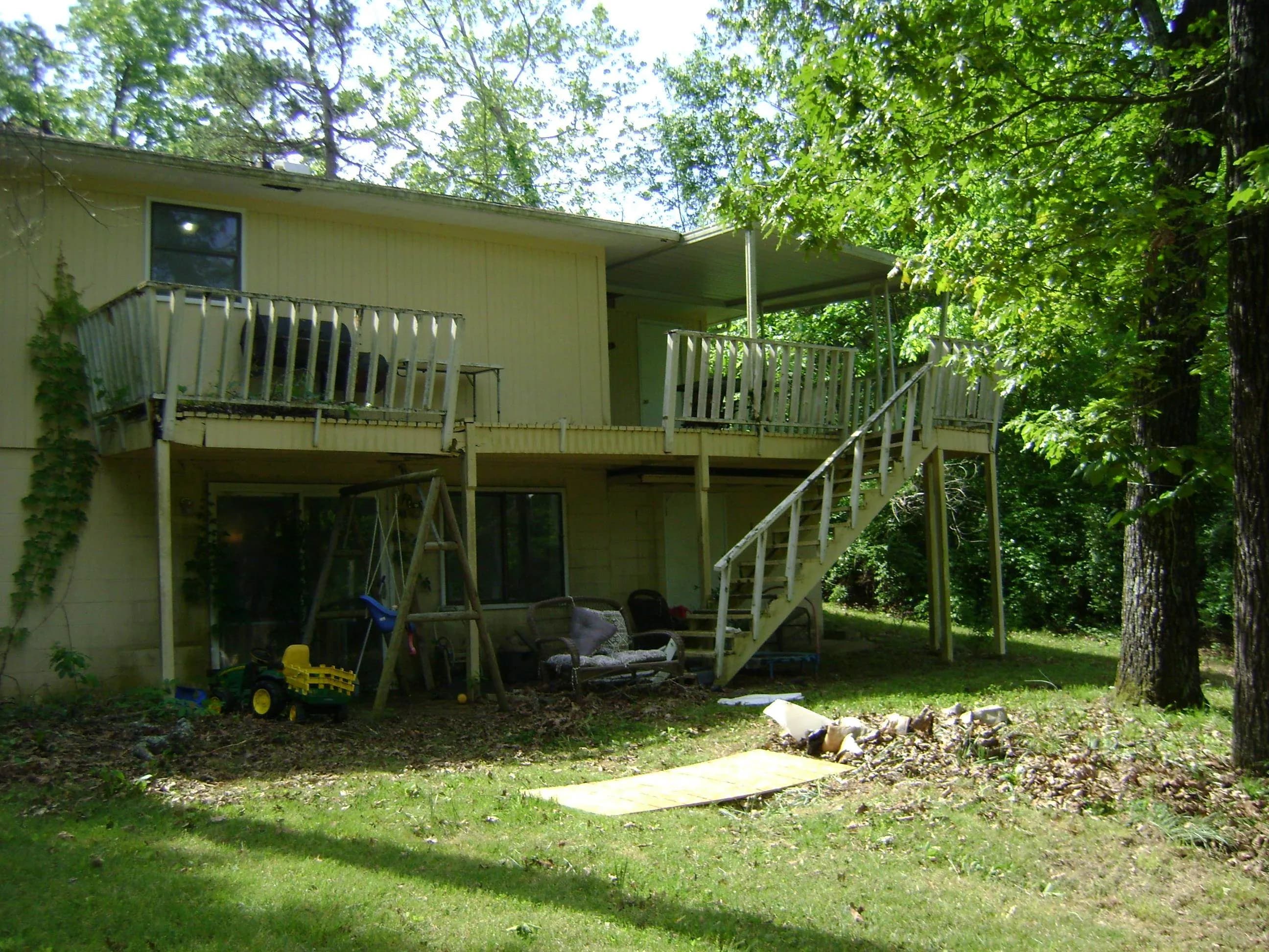Property at 305  Bambi lane - Image 11