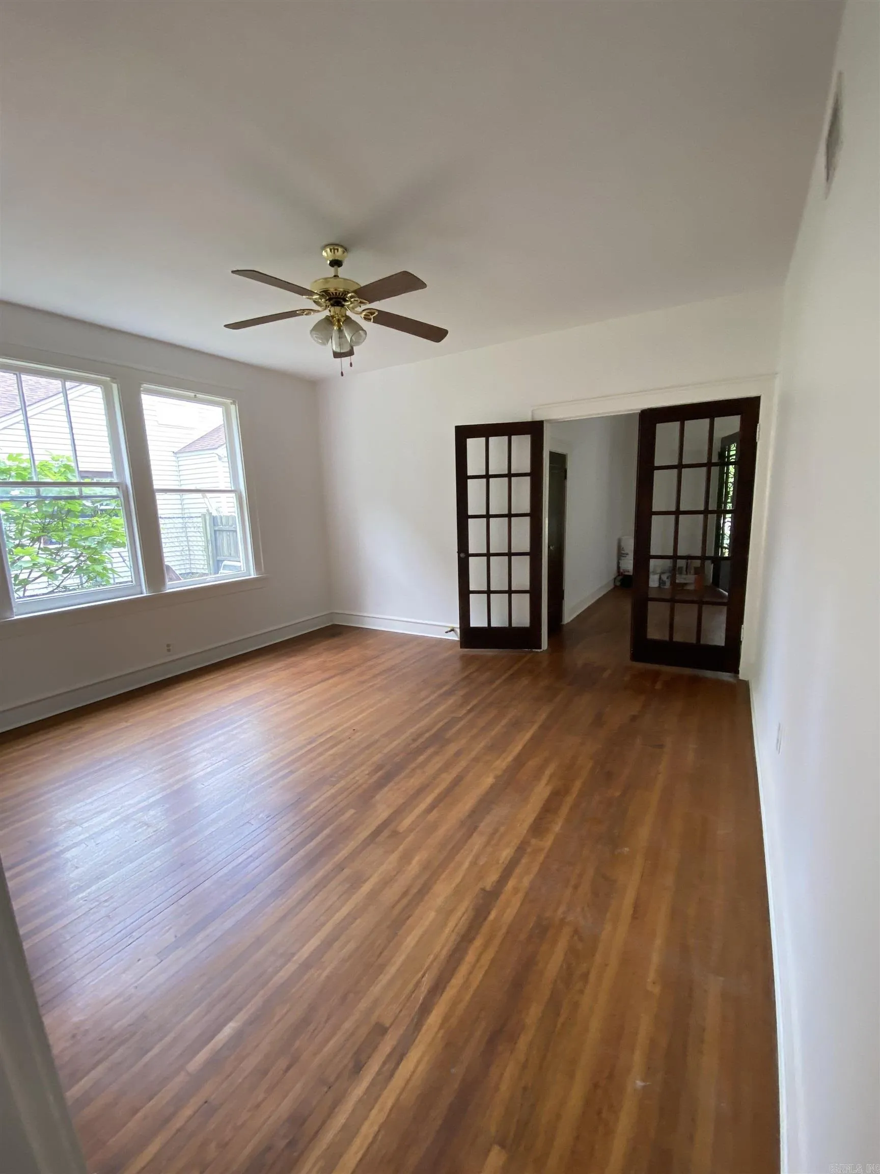 Property at 1620 S Gaines - Image 19