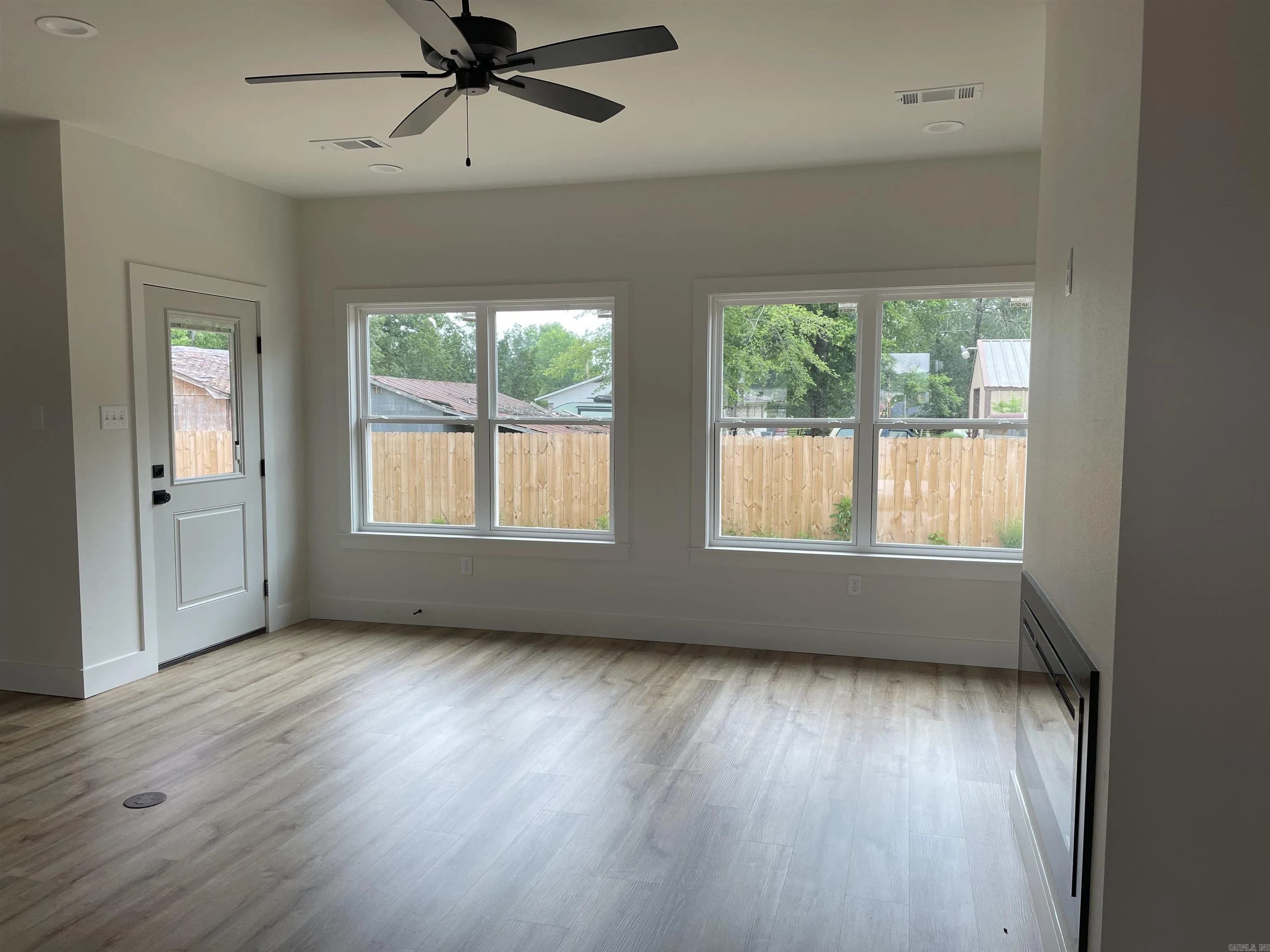Property at 14  Dragonfly - Image 15