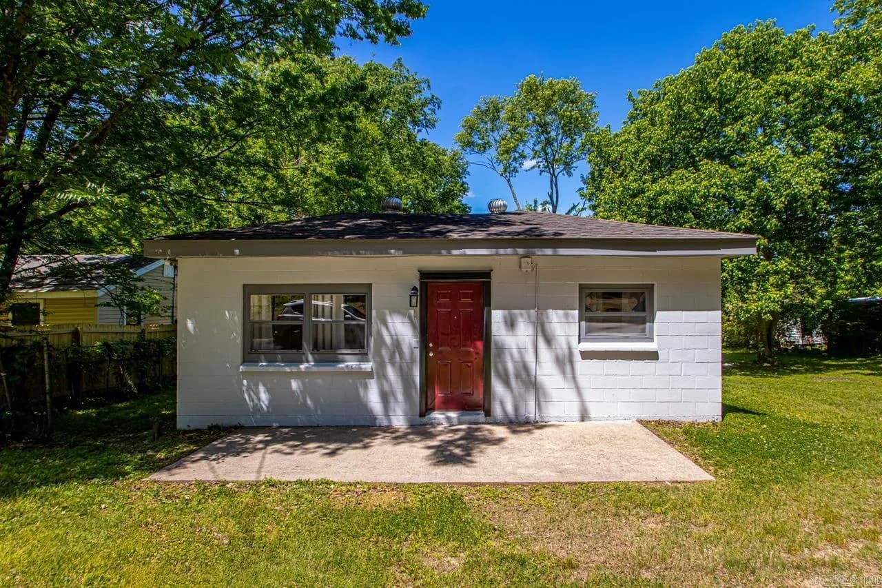 Property at 1313  Central st - Image 5
