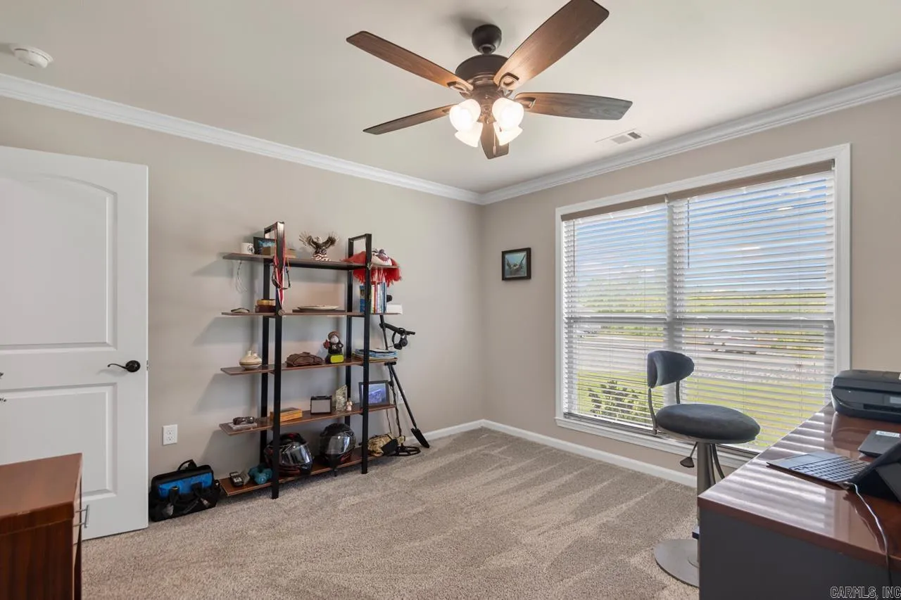 Property at 641  Lucy - Image 25