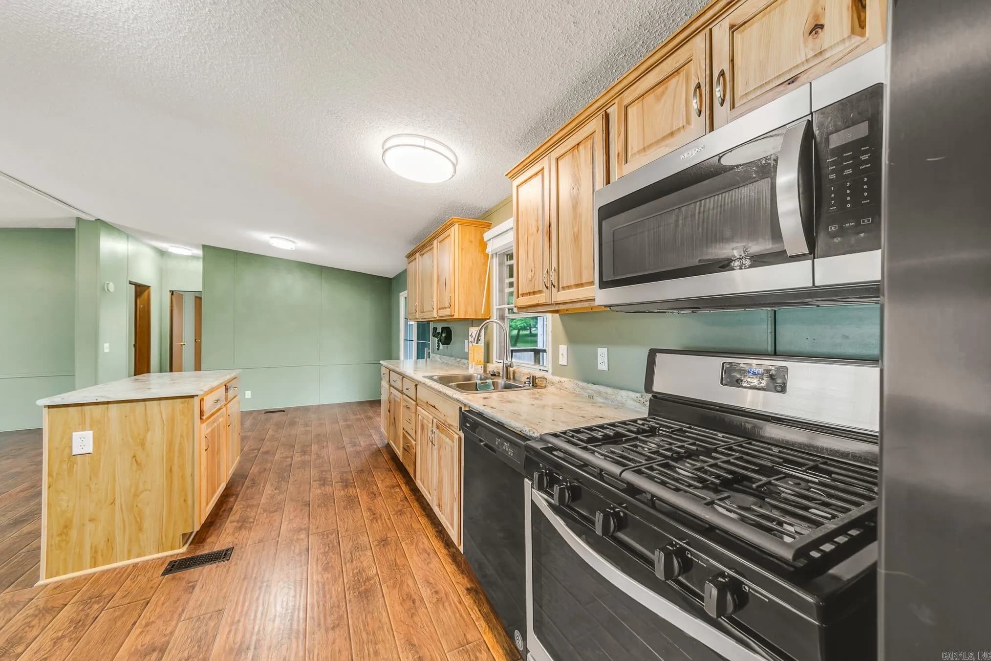 Property at 36  Guess - Image 2