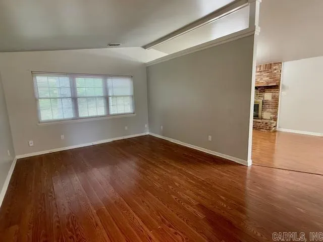 Property at 105  Stonehenge - Image 15