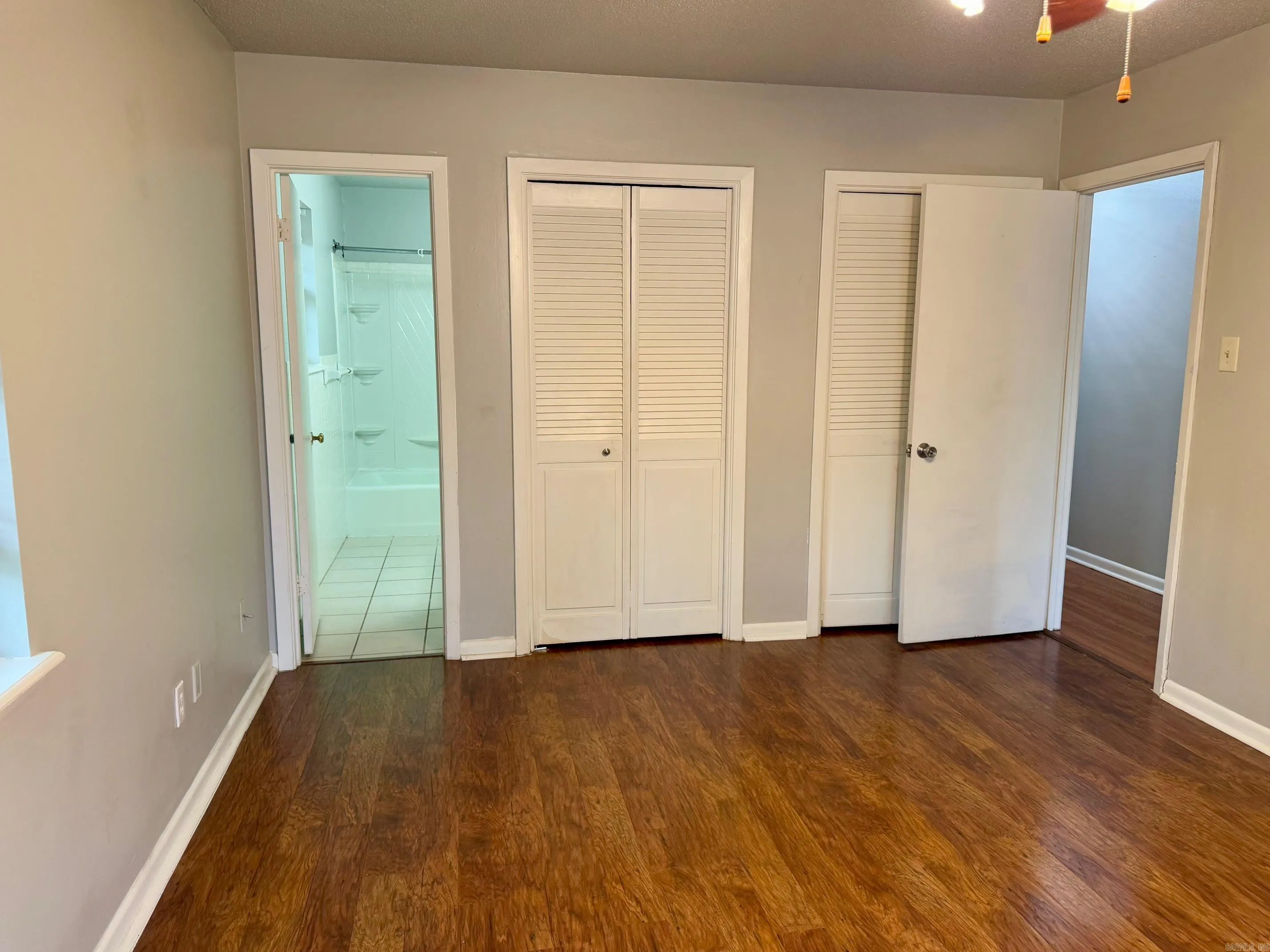 Property at 105  Stonehenge - Image 22