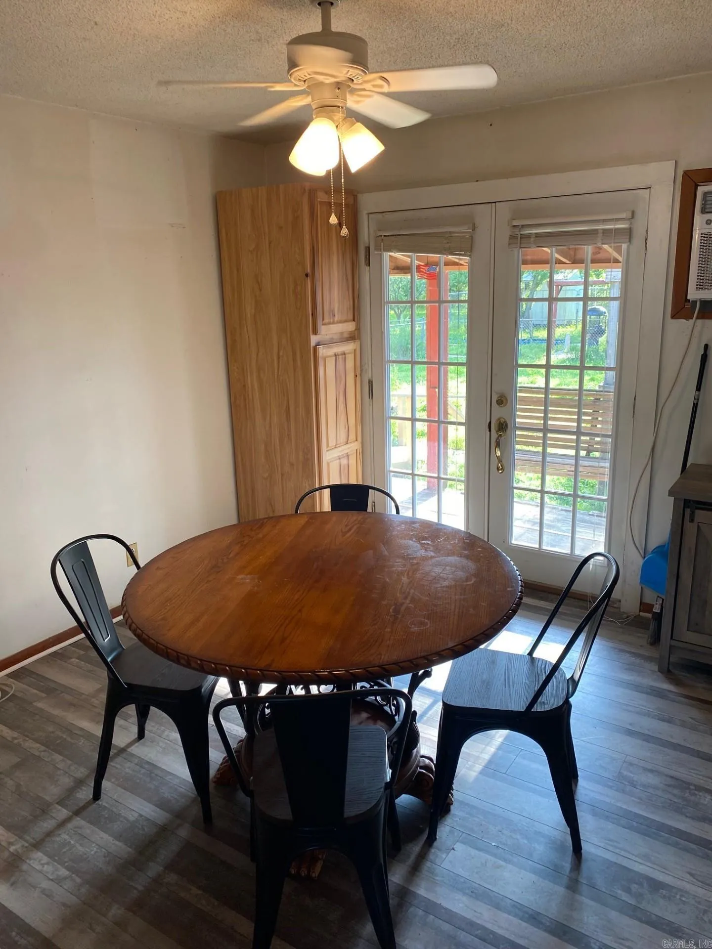 Property at 206 S 22nd ave - Image 5