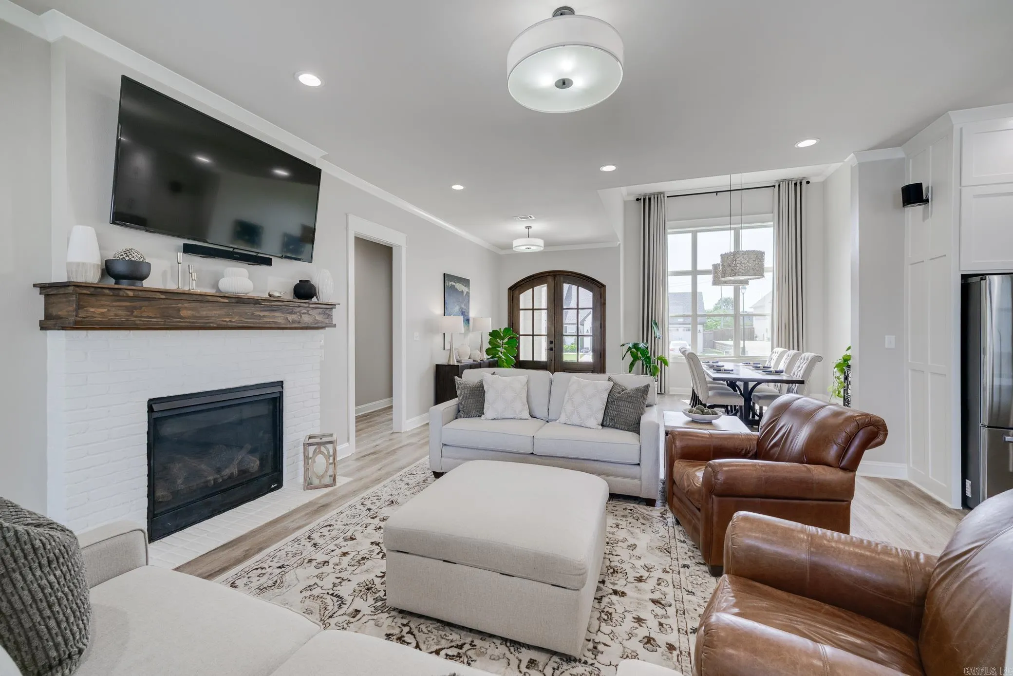 Property at 1720  Pearce drive - Image 5