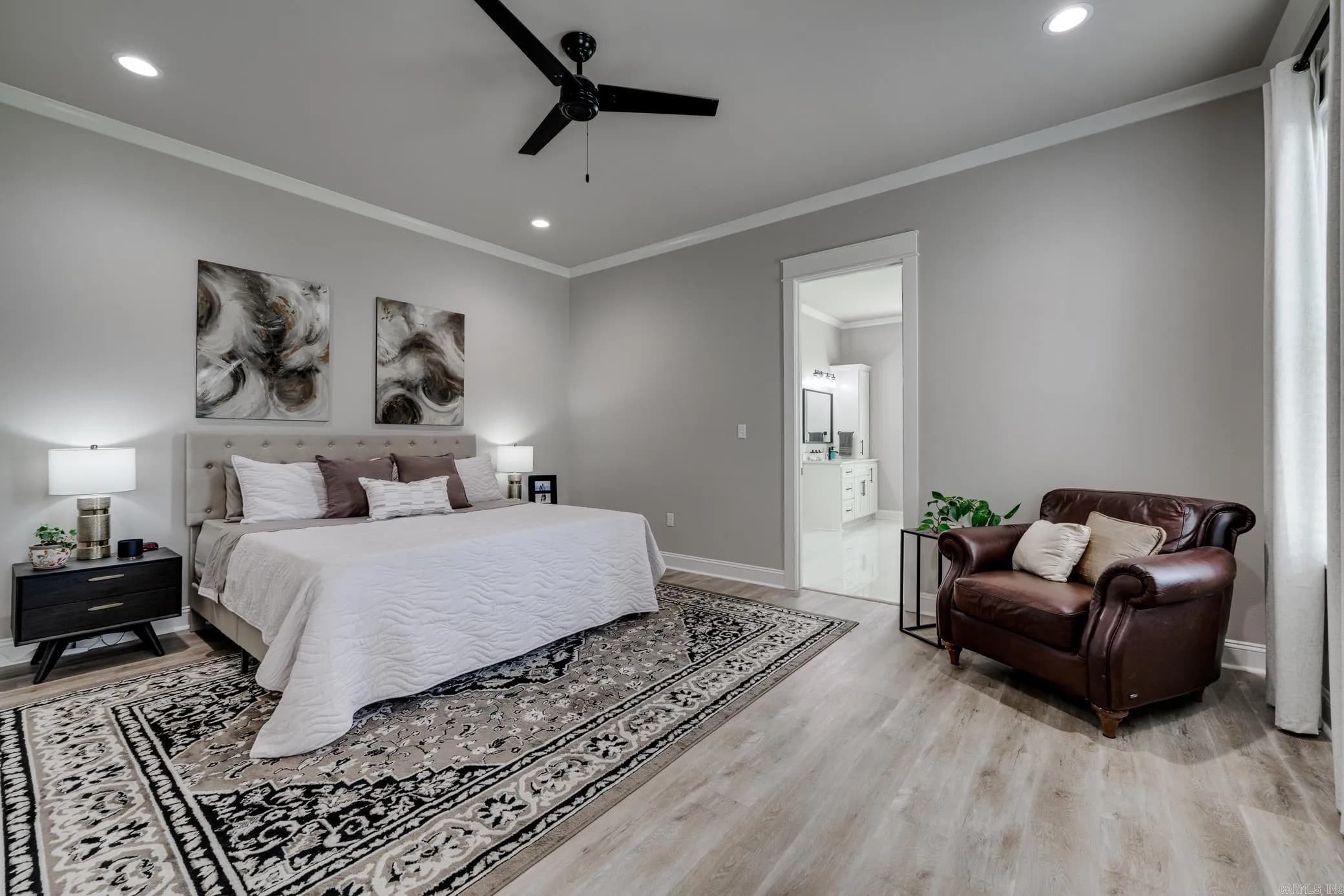 Property at 1720  Pearce drive - Image 17