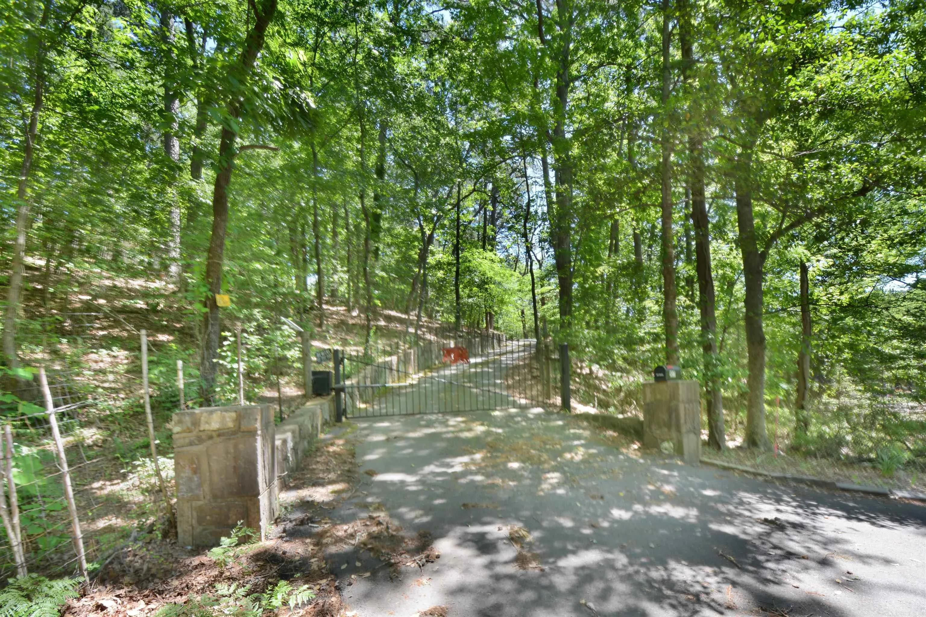 Property at 107  Downs - Image 38