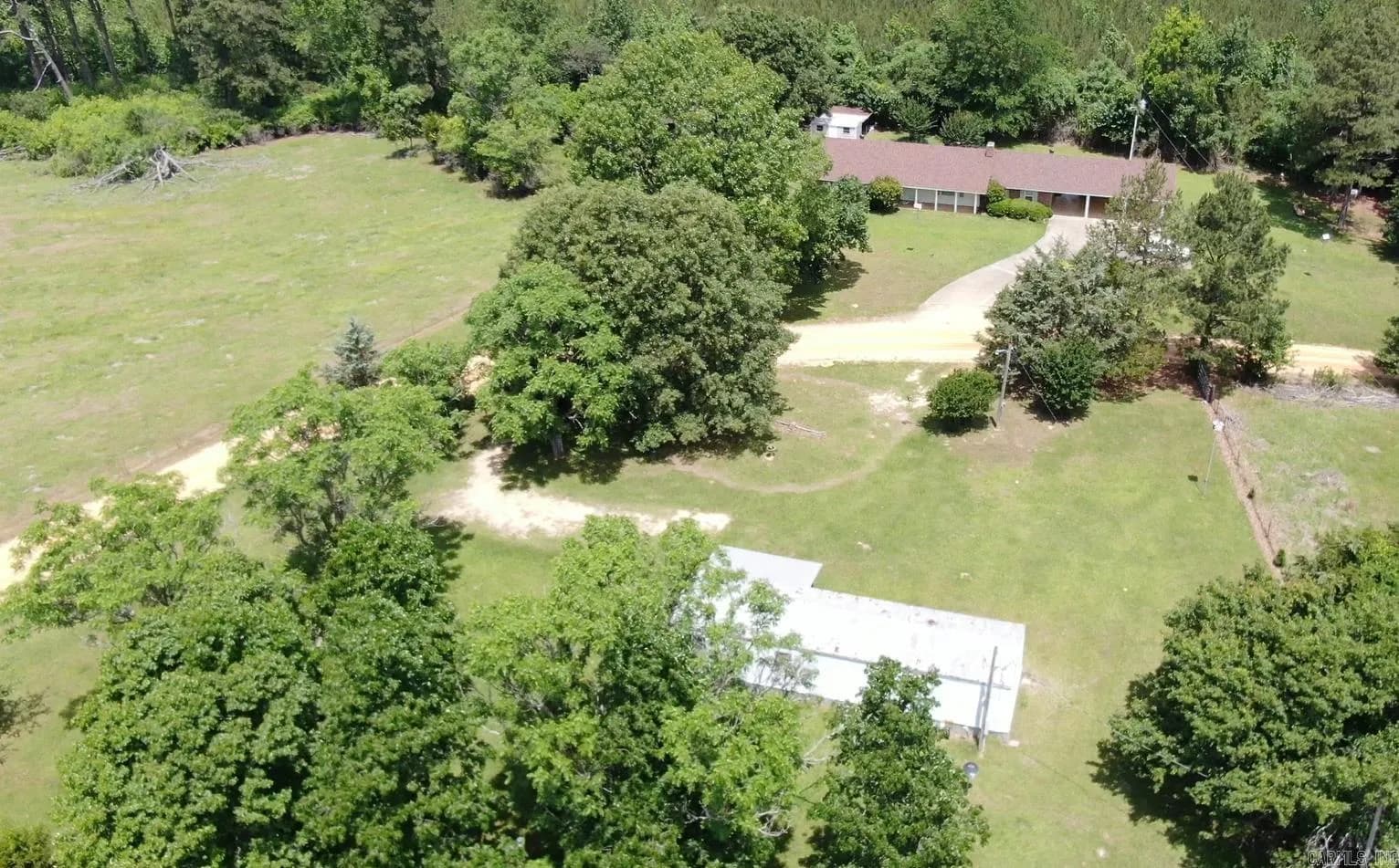 Property at 324  Bradley 92 - Image 4