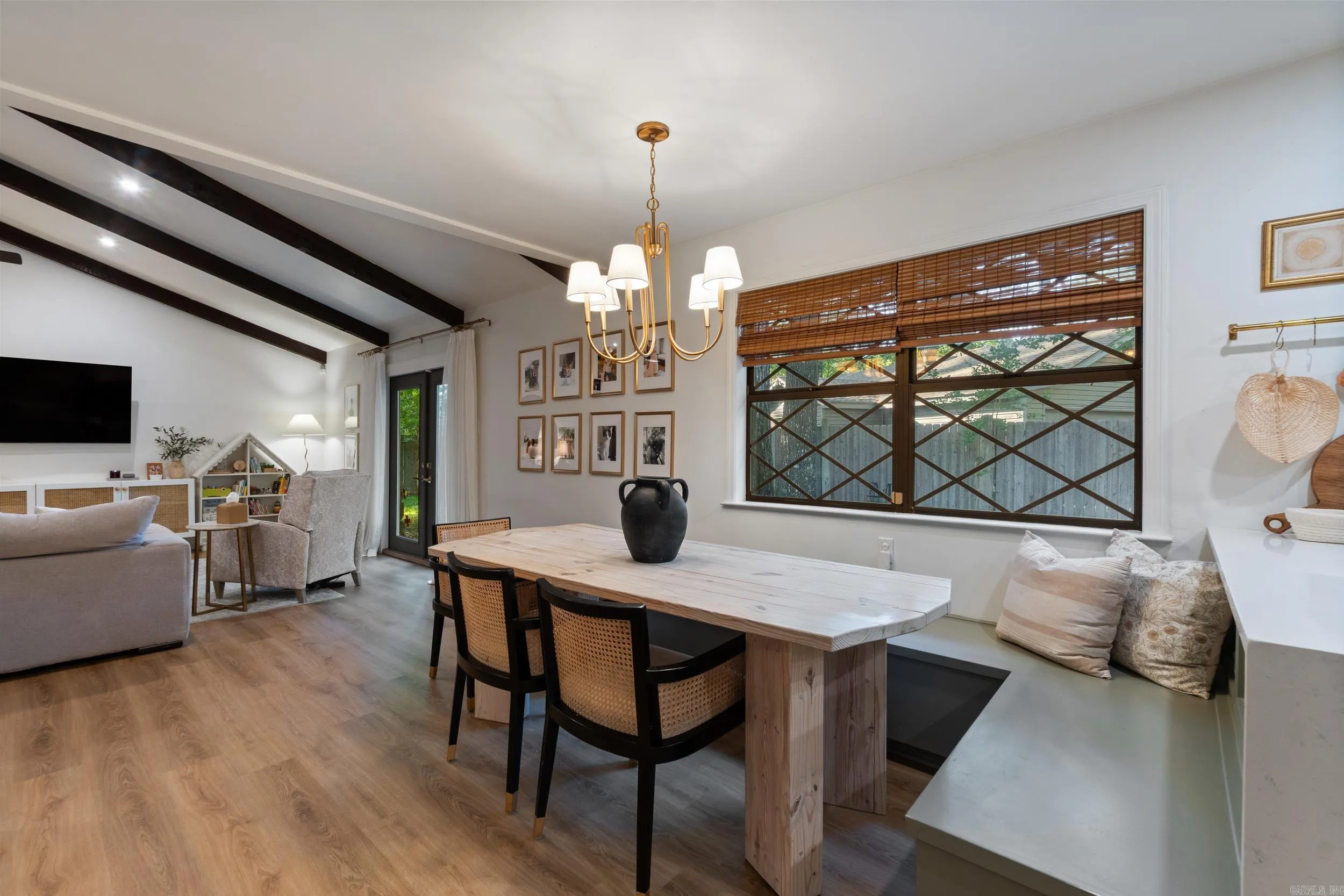 Property at 26  Timberlane - Image 15