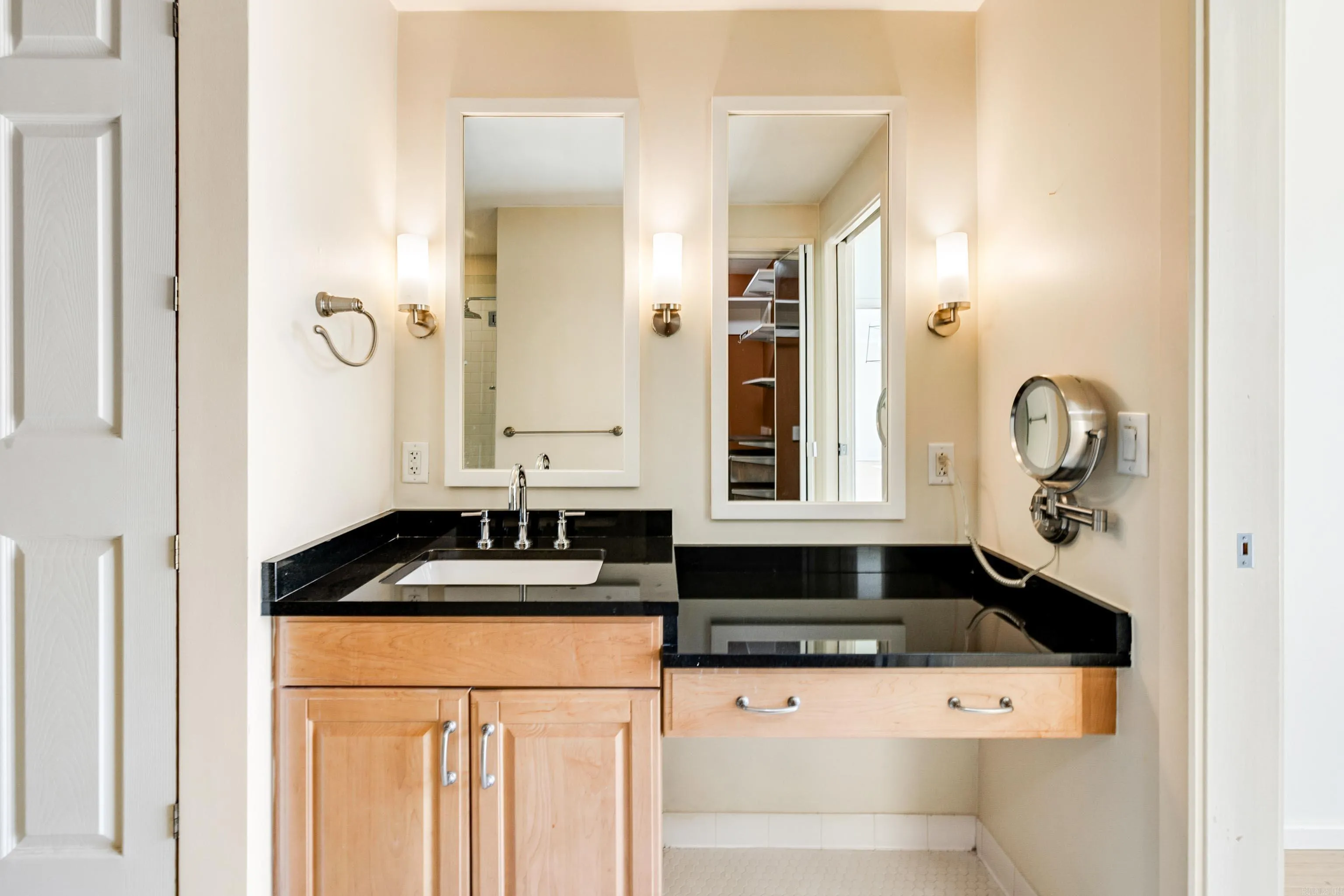 Property at 315  Rock, 611 - Image 38