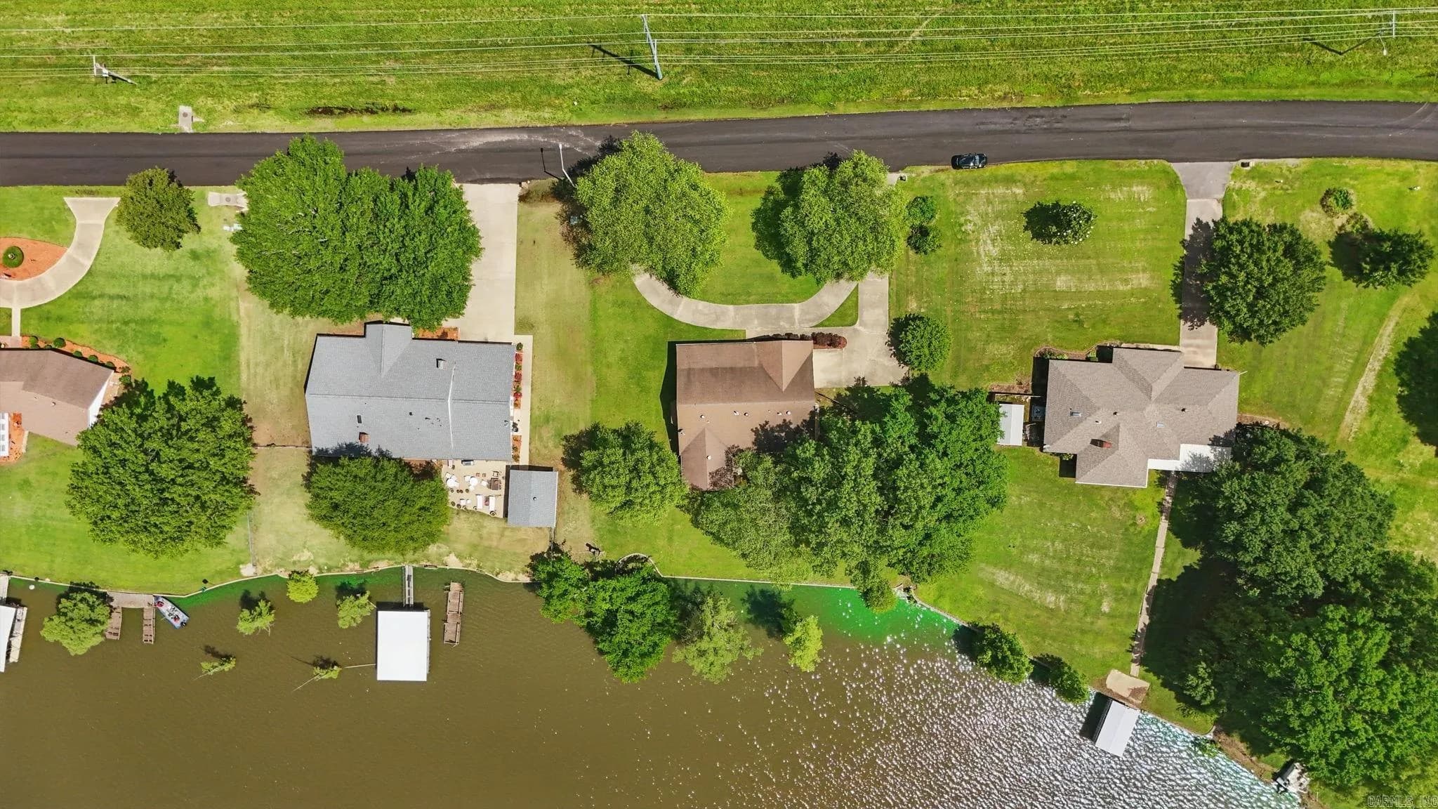 Property at 12130  Willow beach - Image 35