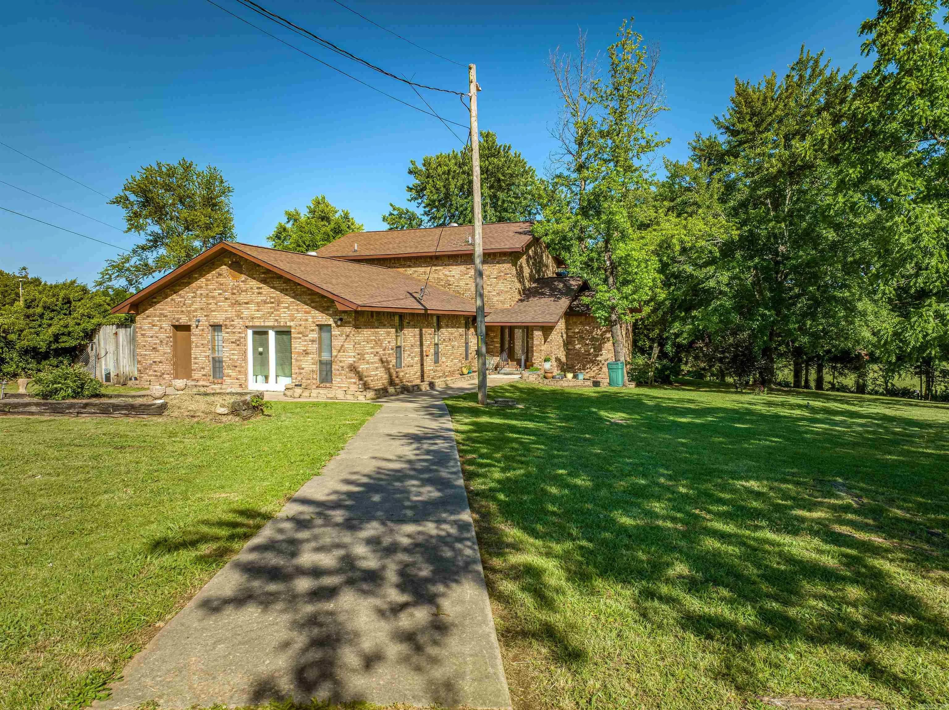 Property at 3641 N 27 - Image 34