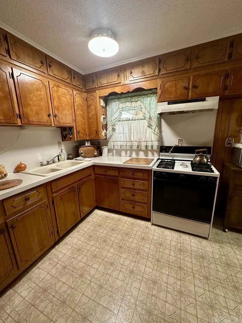 Property at 6112  Parker - Image 6