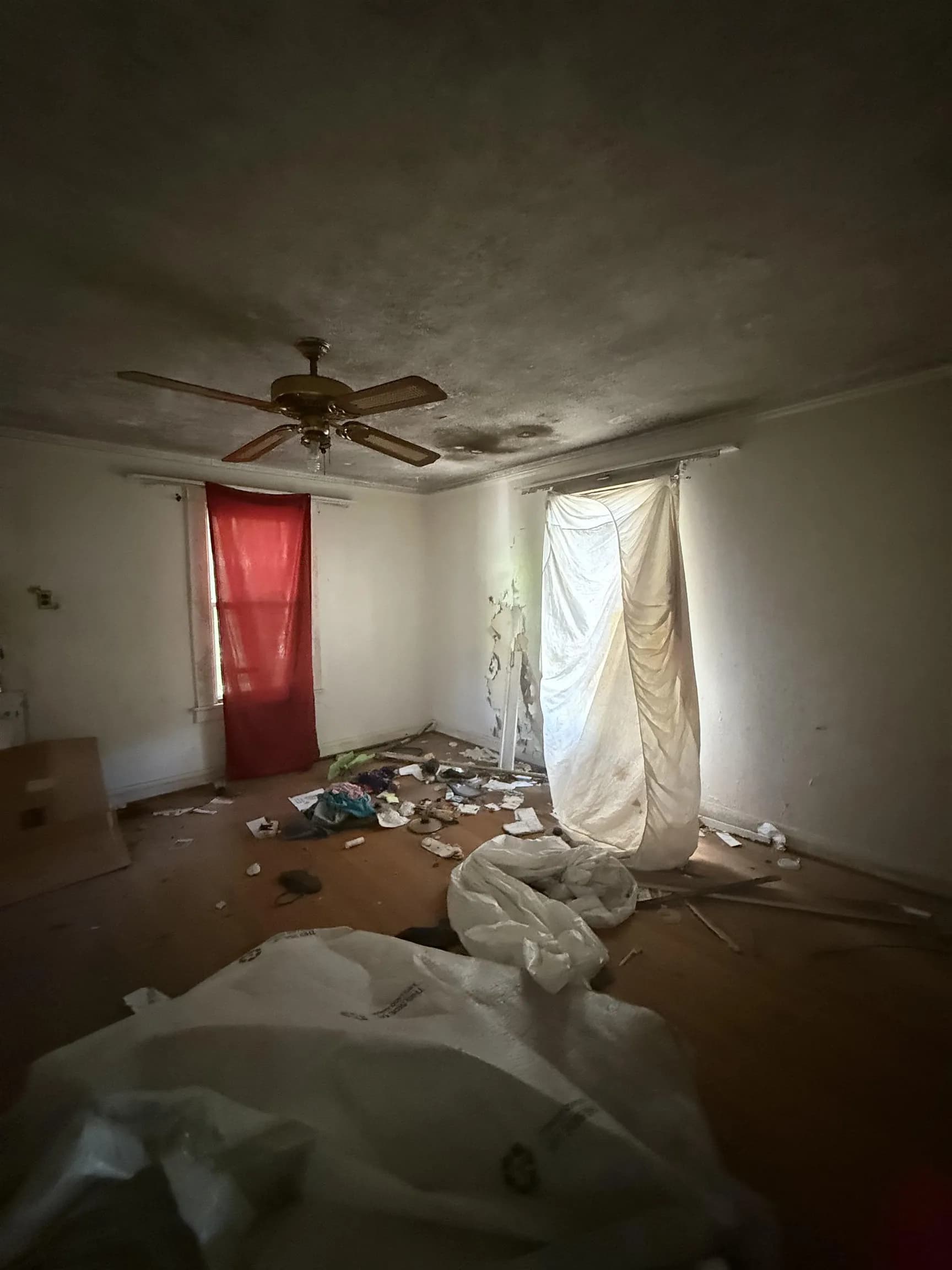 Property at 1509  Geyer - Image 12