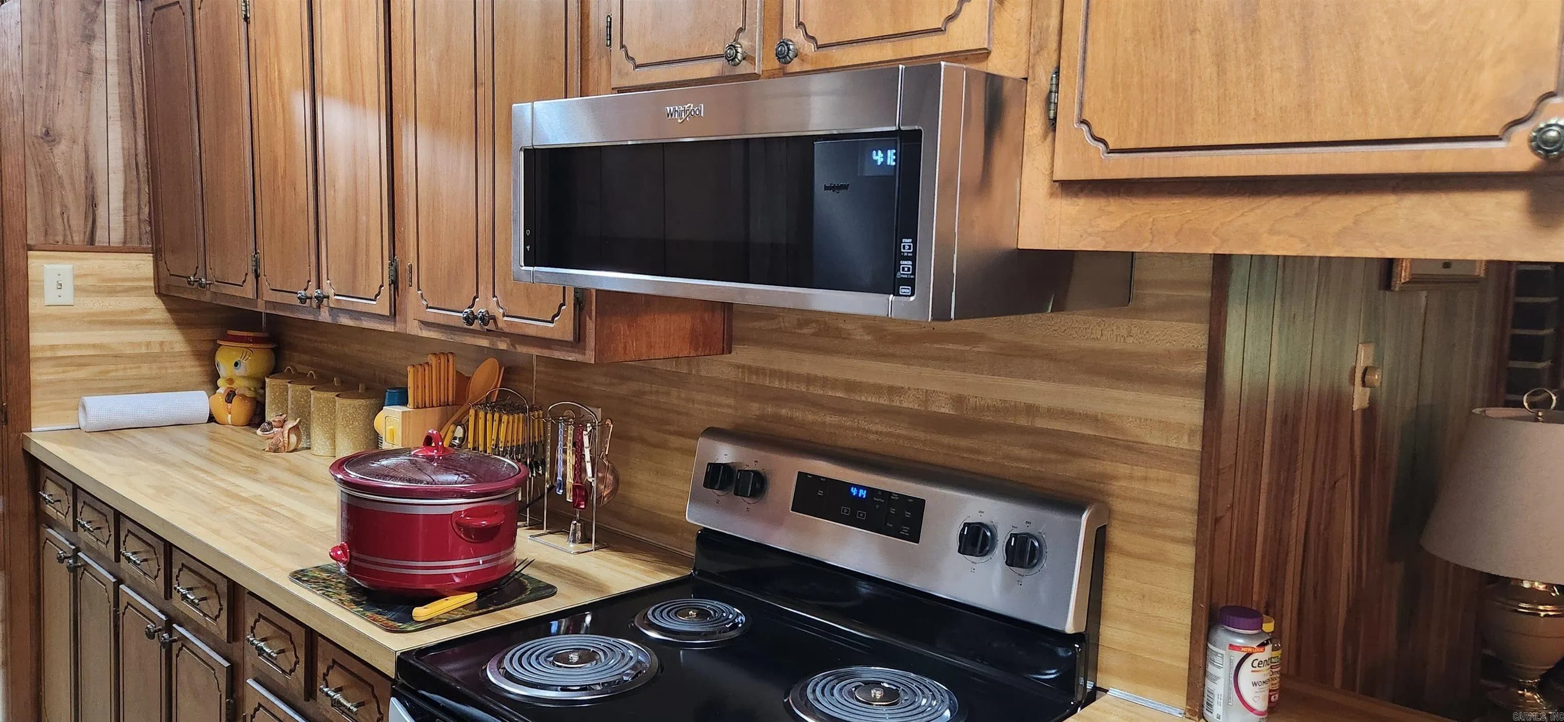 Property at 6303  Forrest oak - Image 21