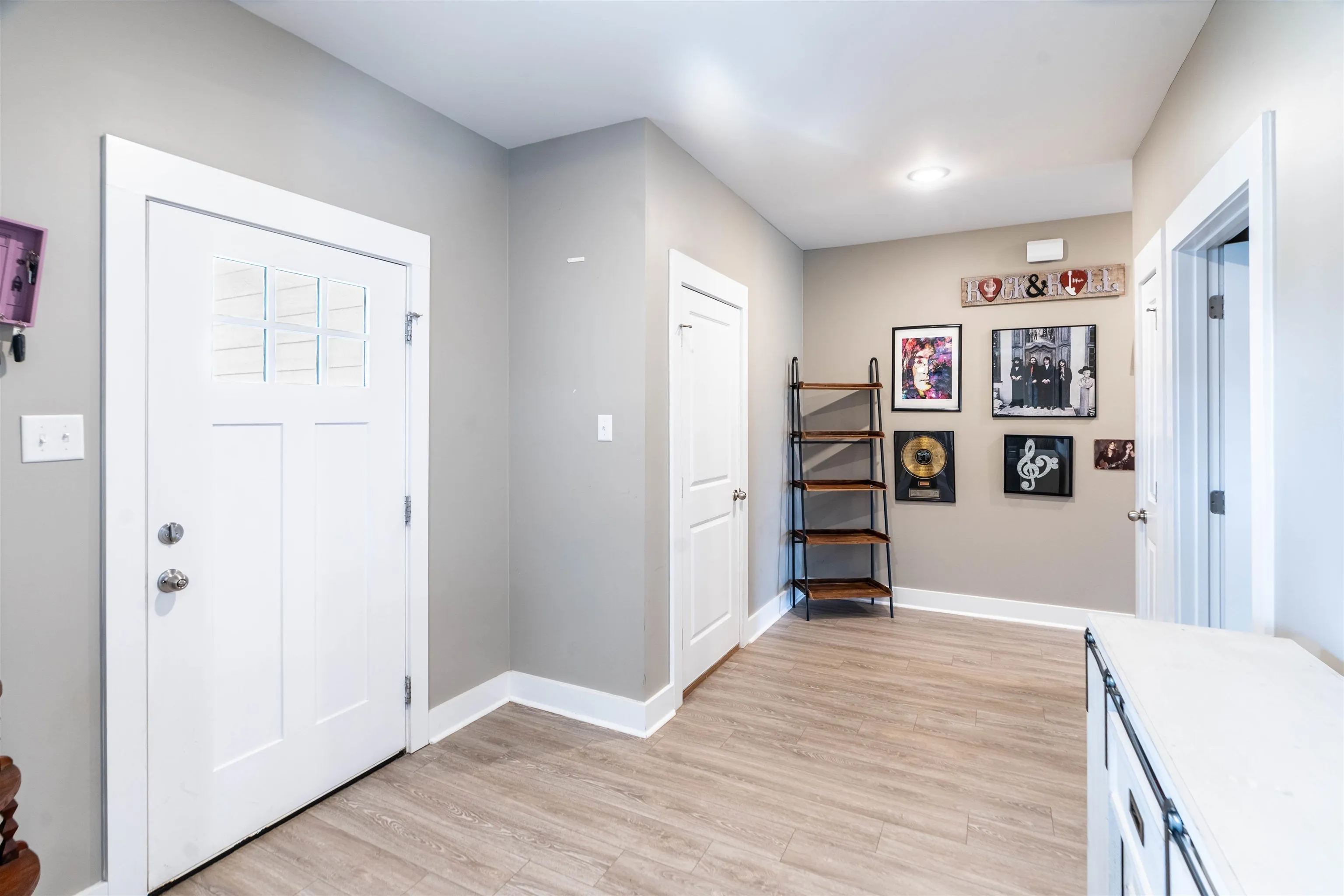 Property at 3620  Leafy pass - Image 3