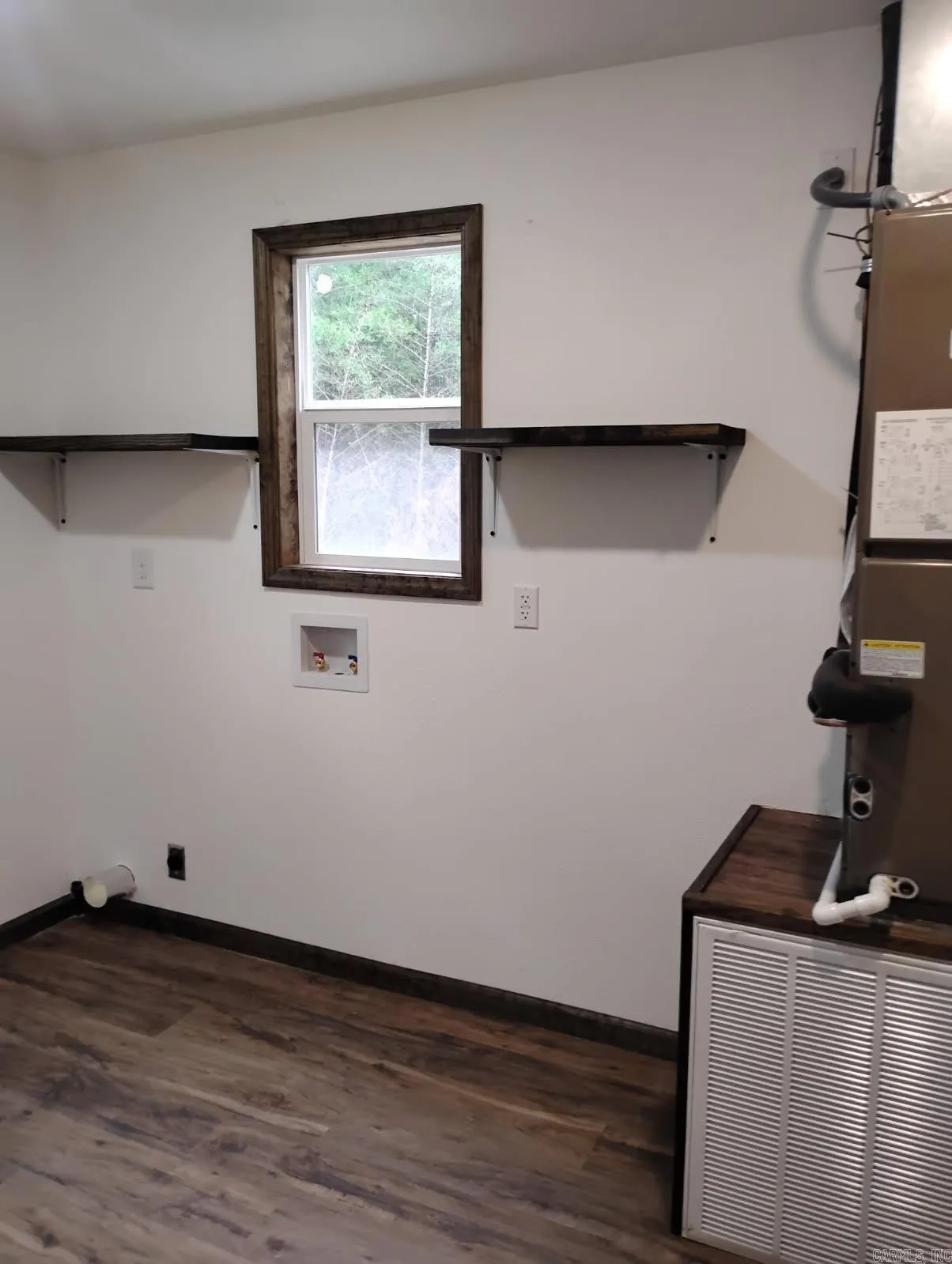 Property at 2020  Springview - Image 25