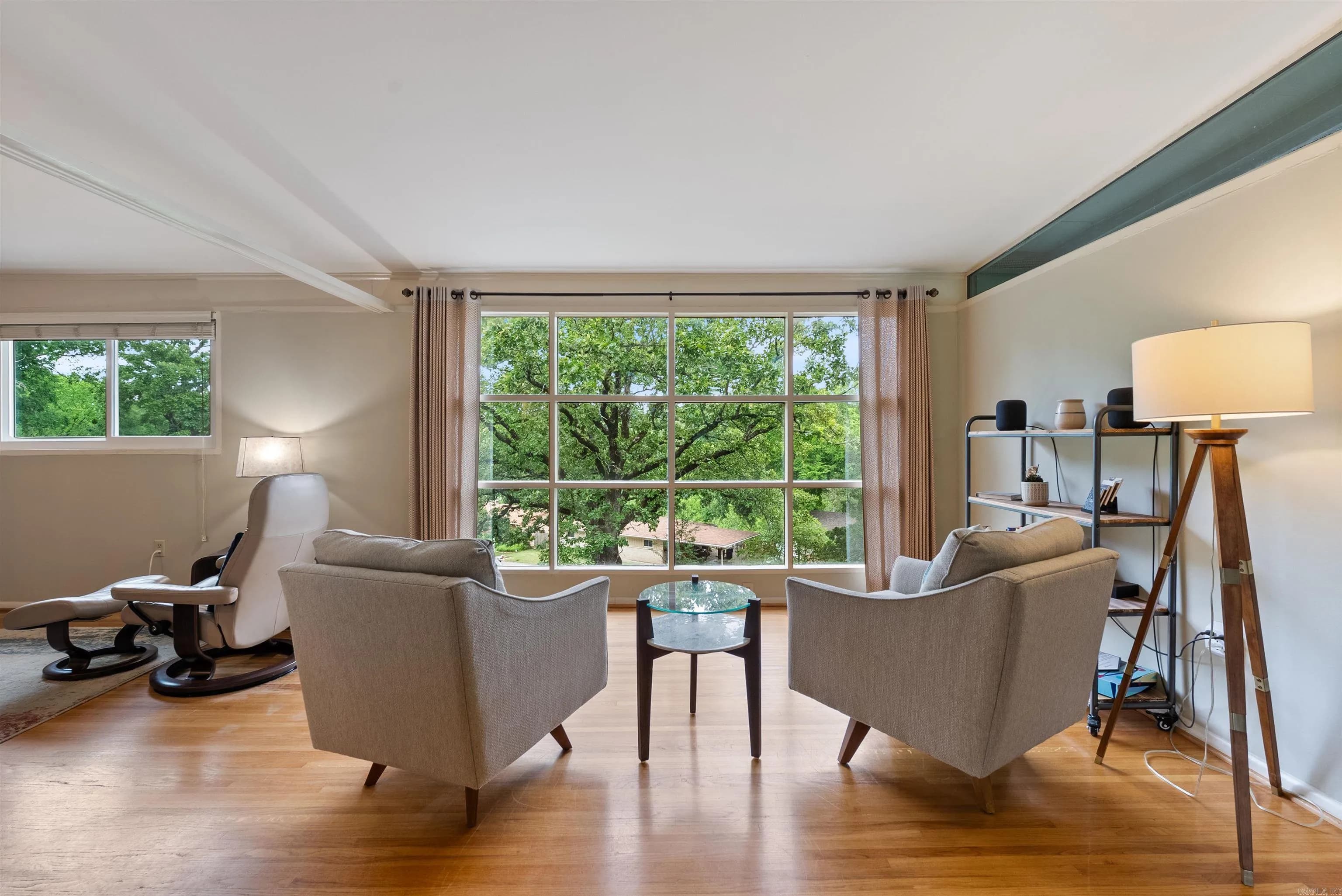 Property at 1516  Garland - Image 3