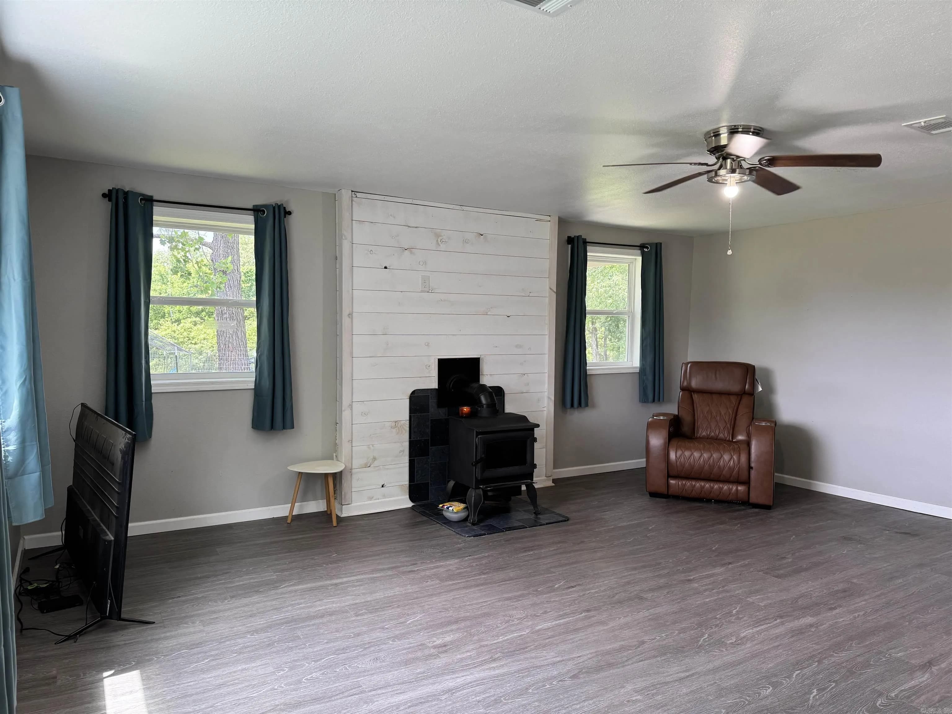 Property at 251  Grouse trail - Image 22