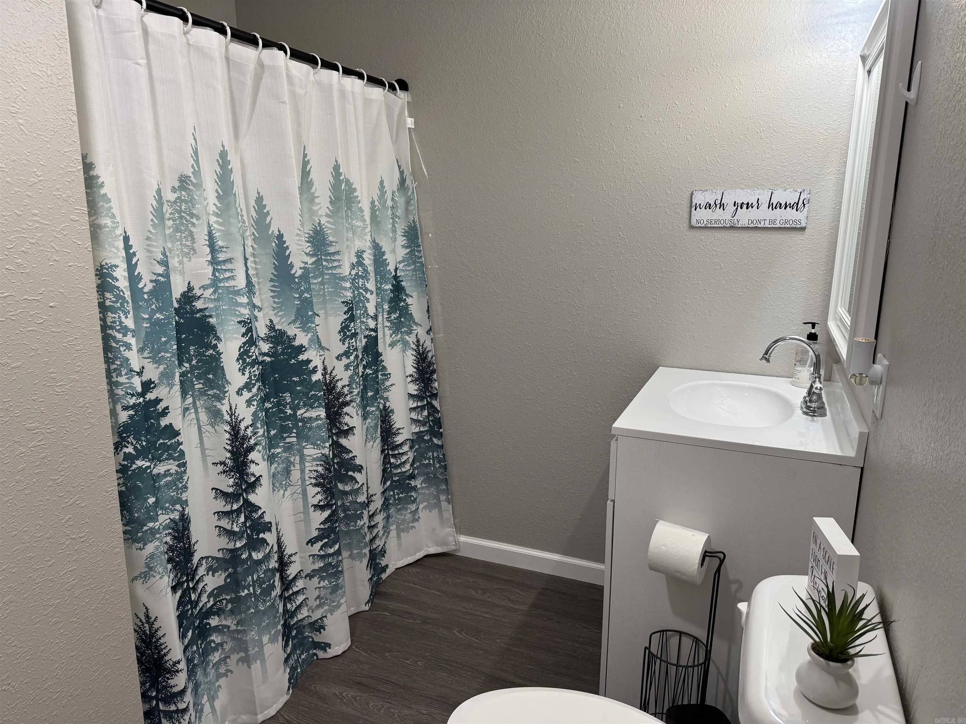 Property at 251  Grouse trail - Image 15