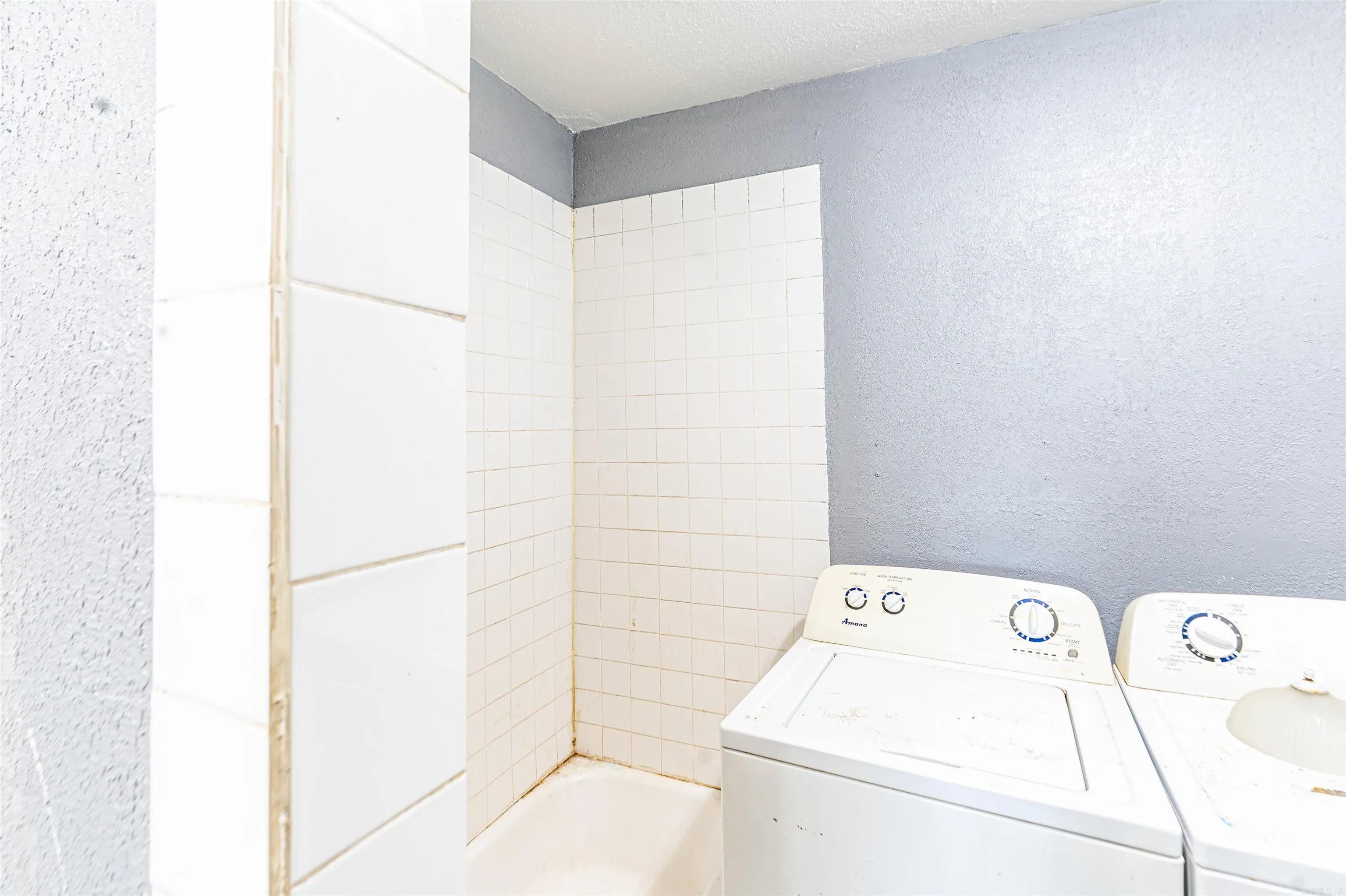 Property at 212 N Pine st - Image 14
