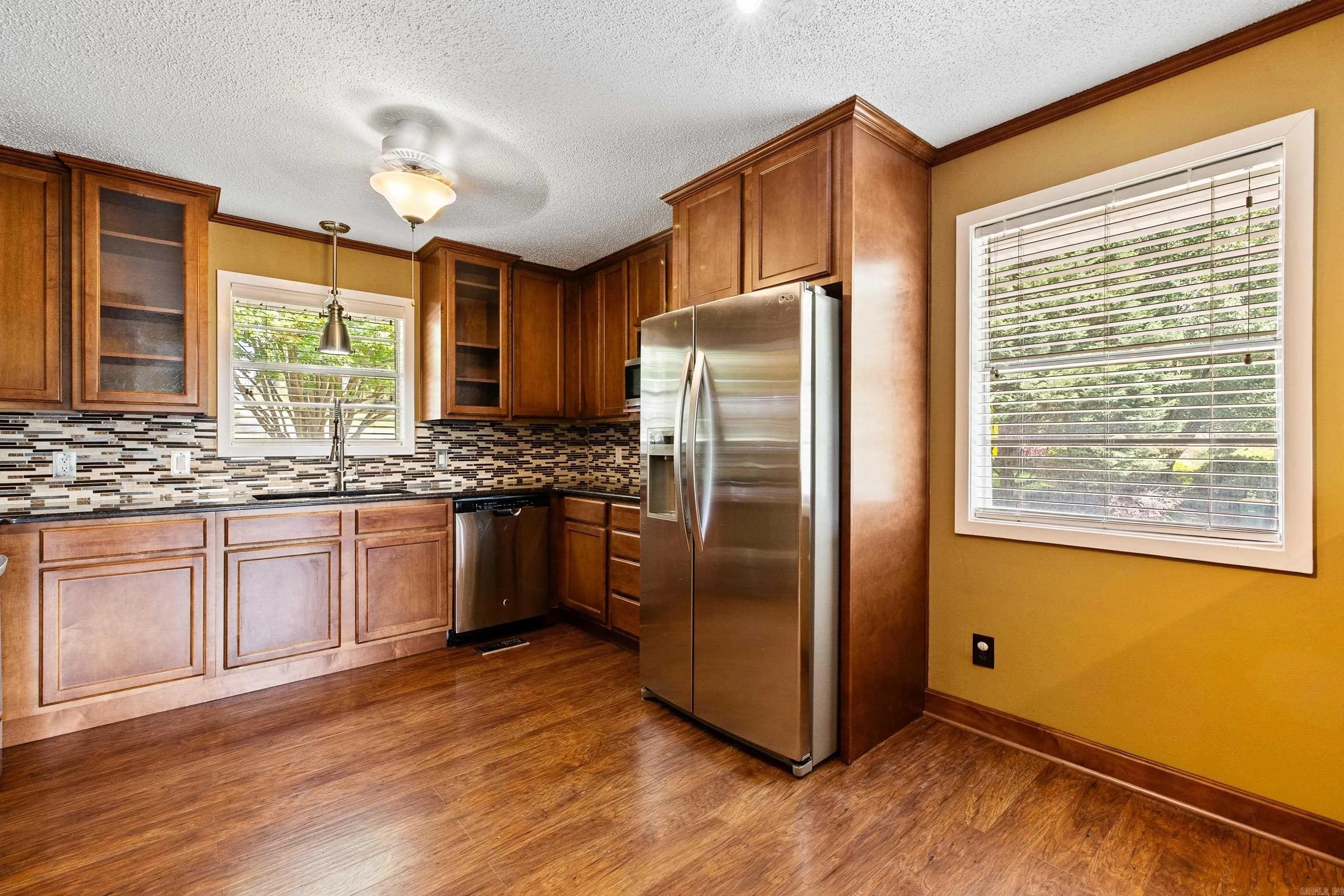 Property at 821  Mcadoo - Image 14