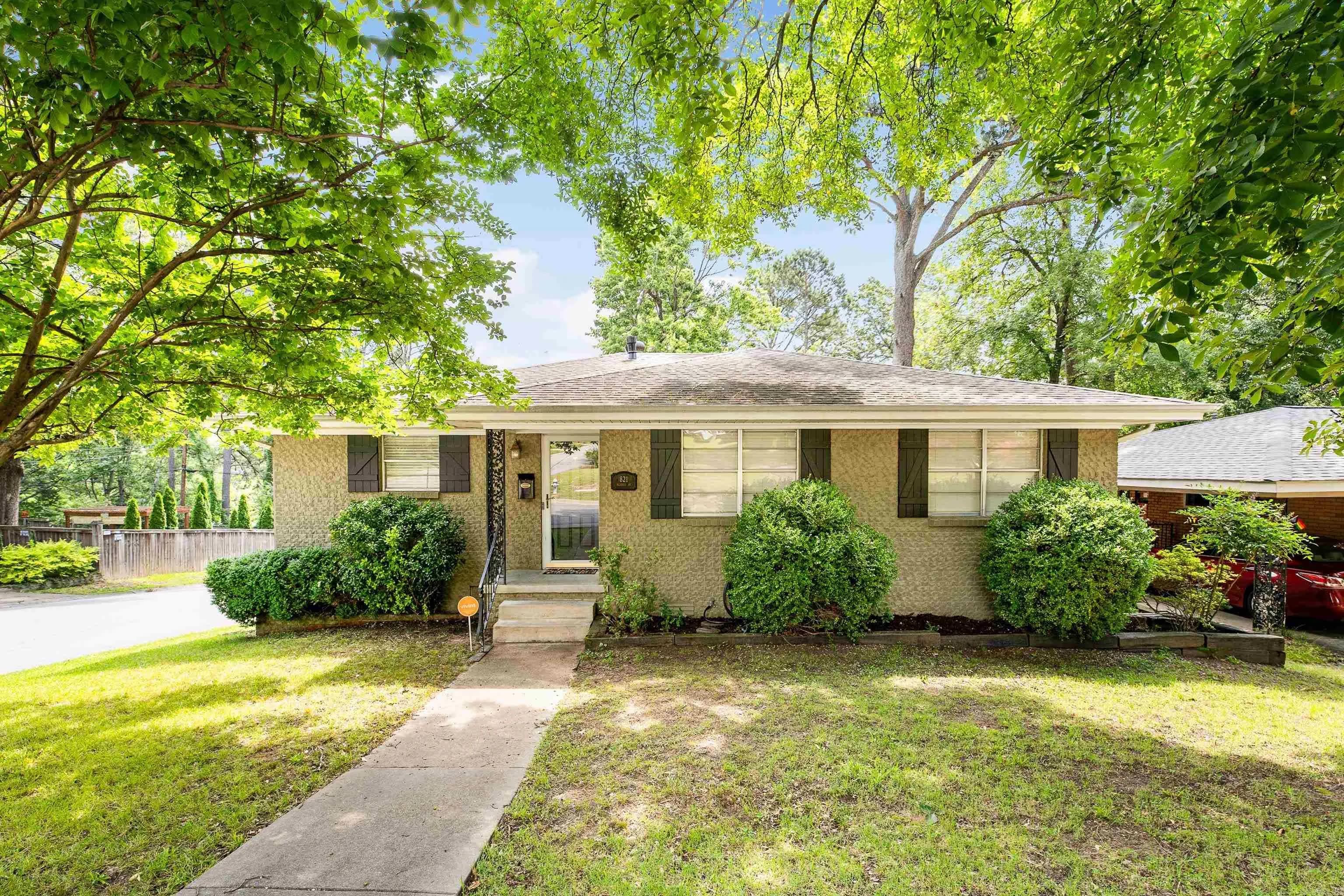 Property at 821  Mcadoo - Image 1