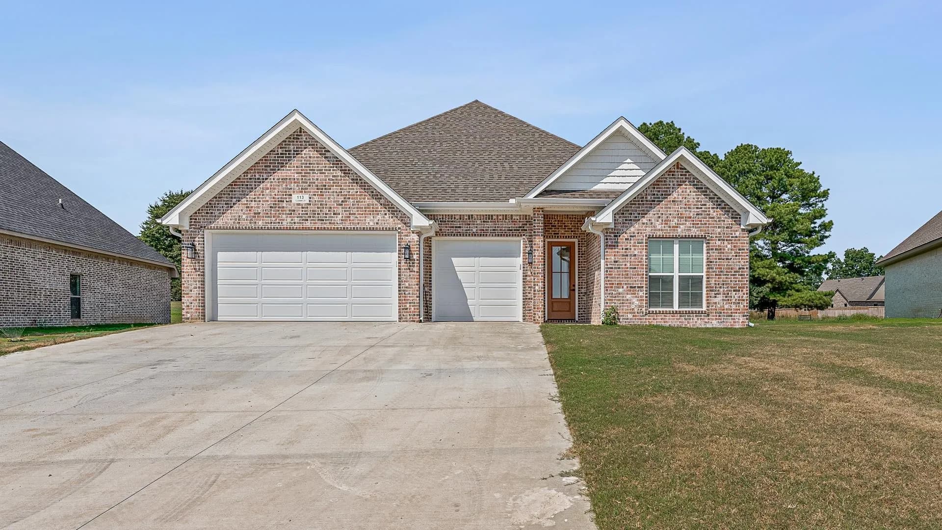 Property at 113  Clearwater - Image 2