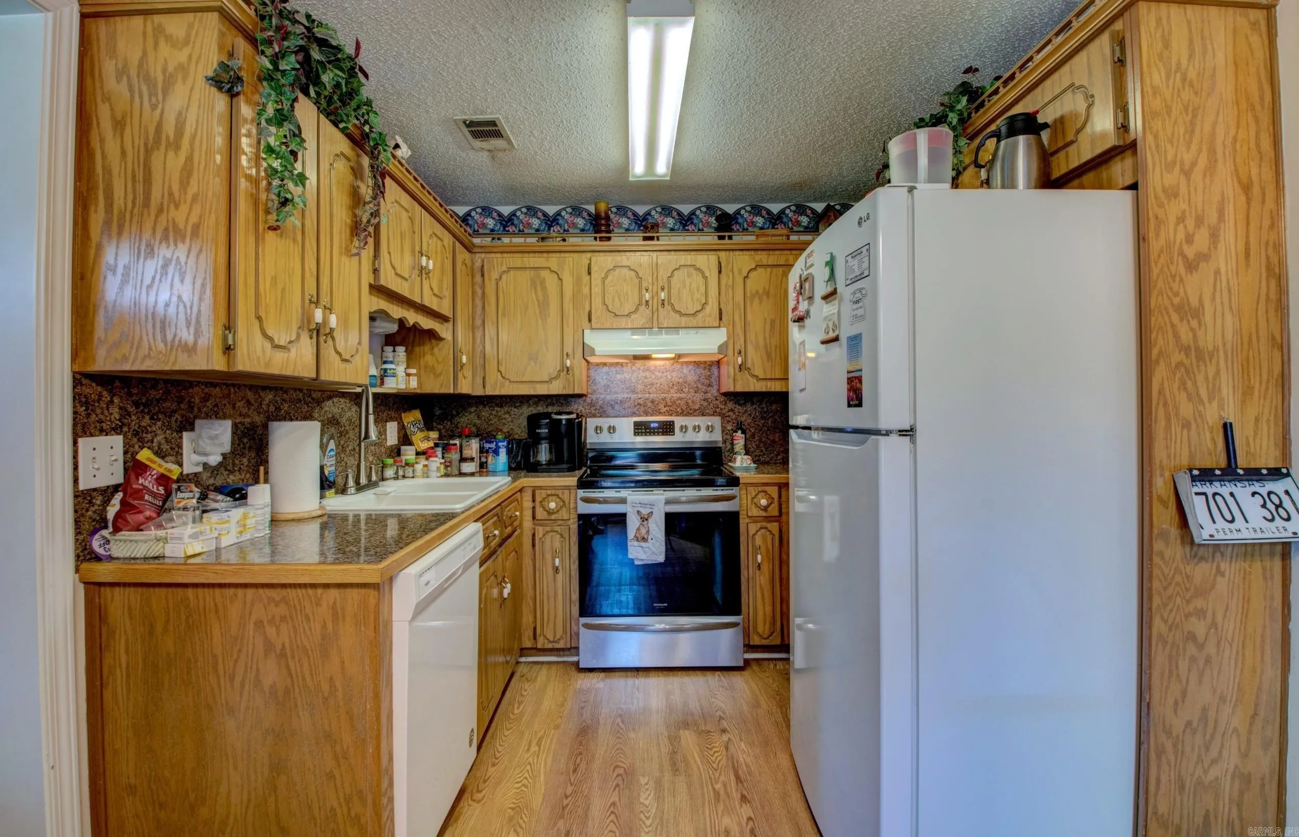 Property at 501 E Elm - Image 7