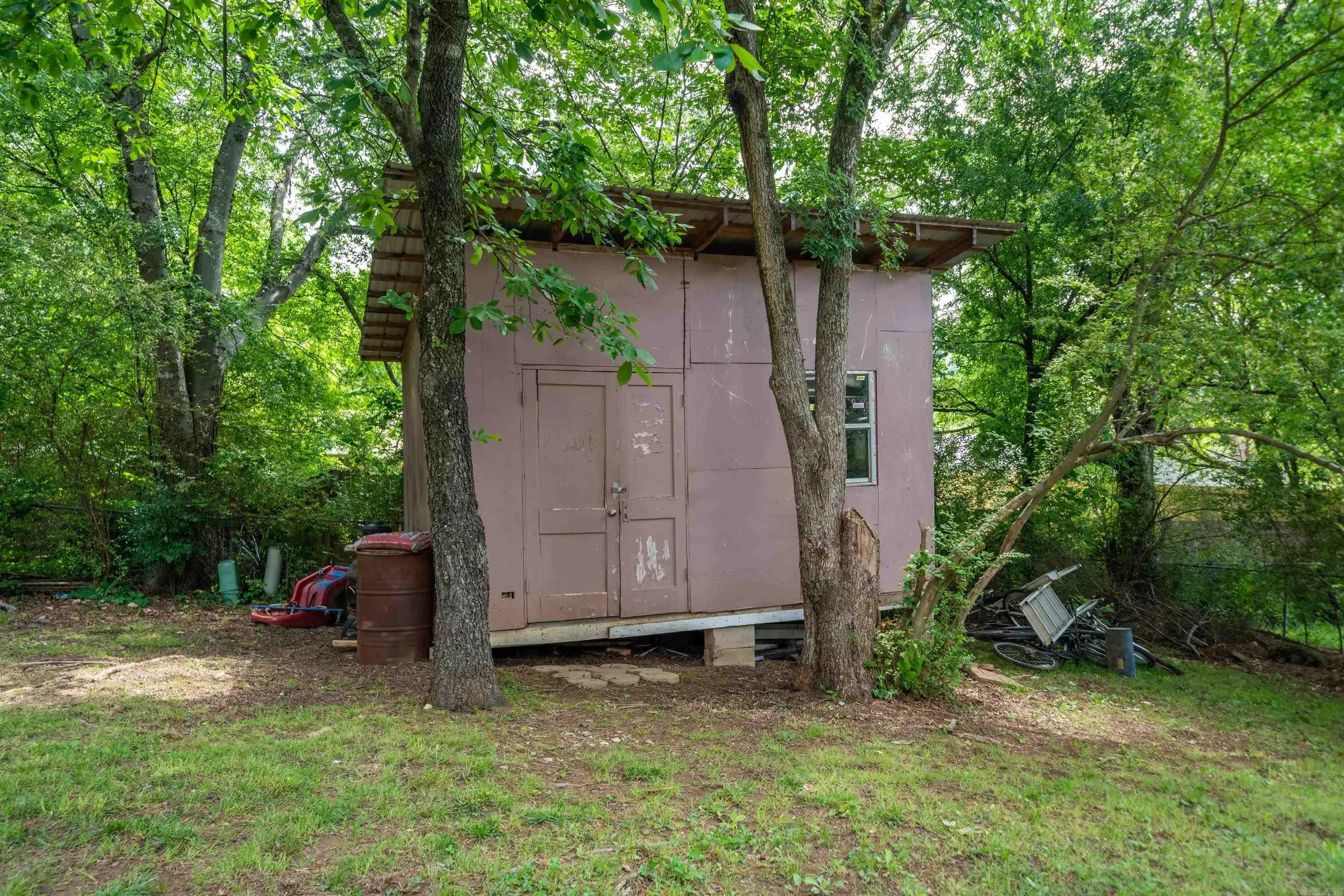 Property at 106  Gareth - Image 36