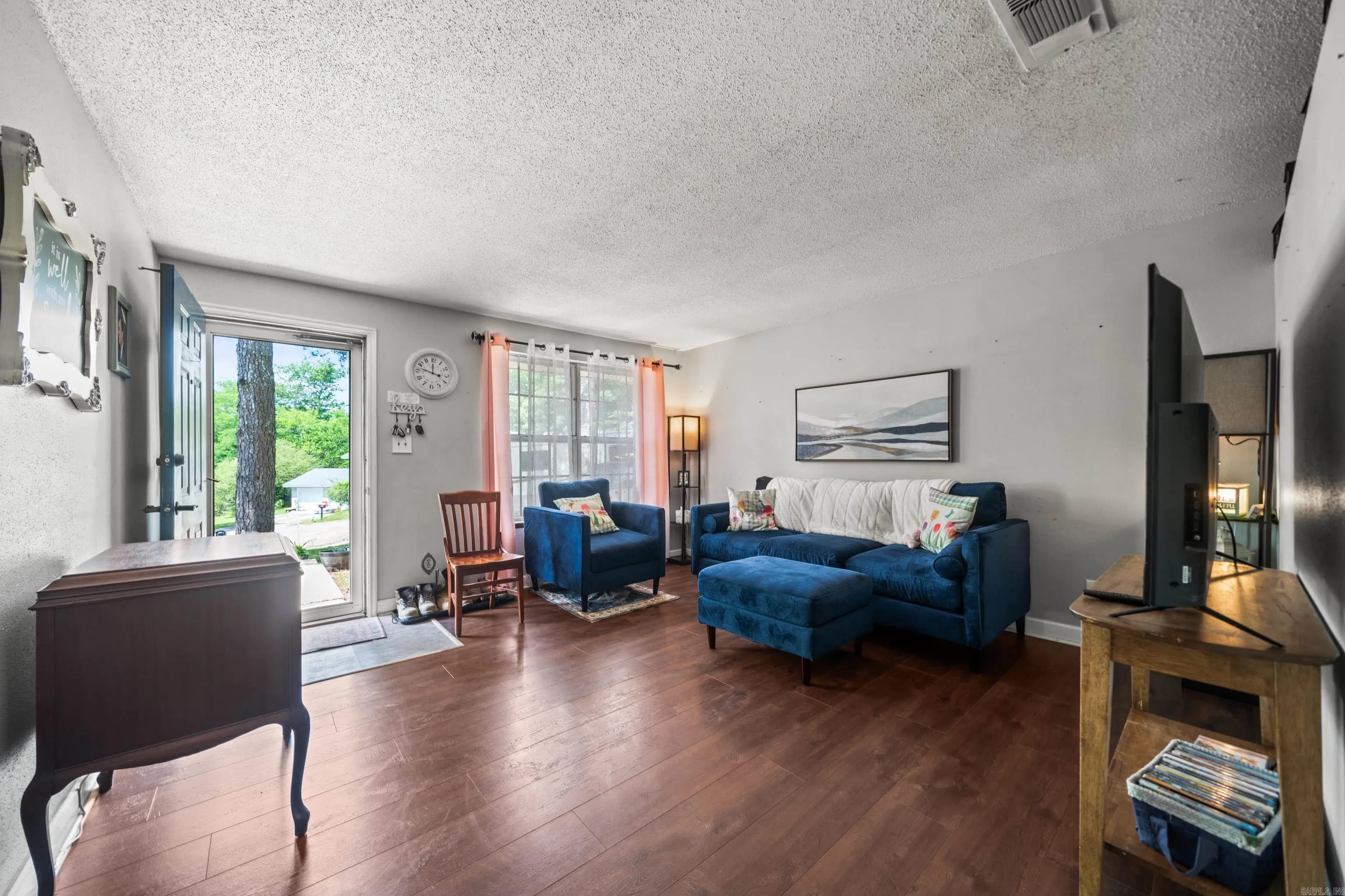 Property at 106  Gareth - Image 5