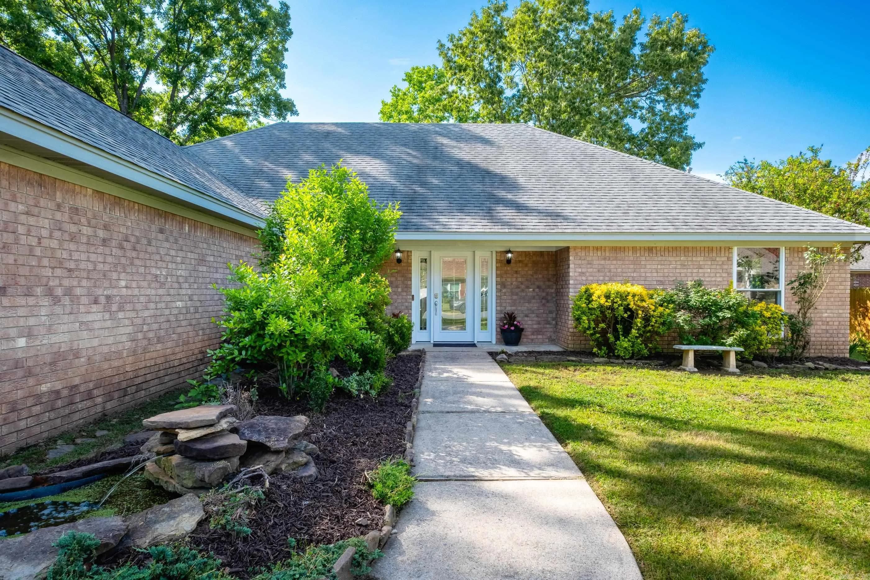 Property at 11  Blue mountain - Image 5
