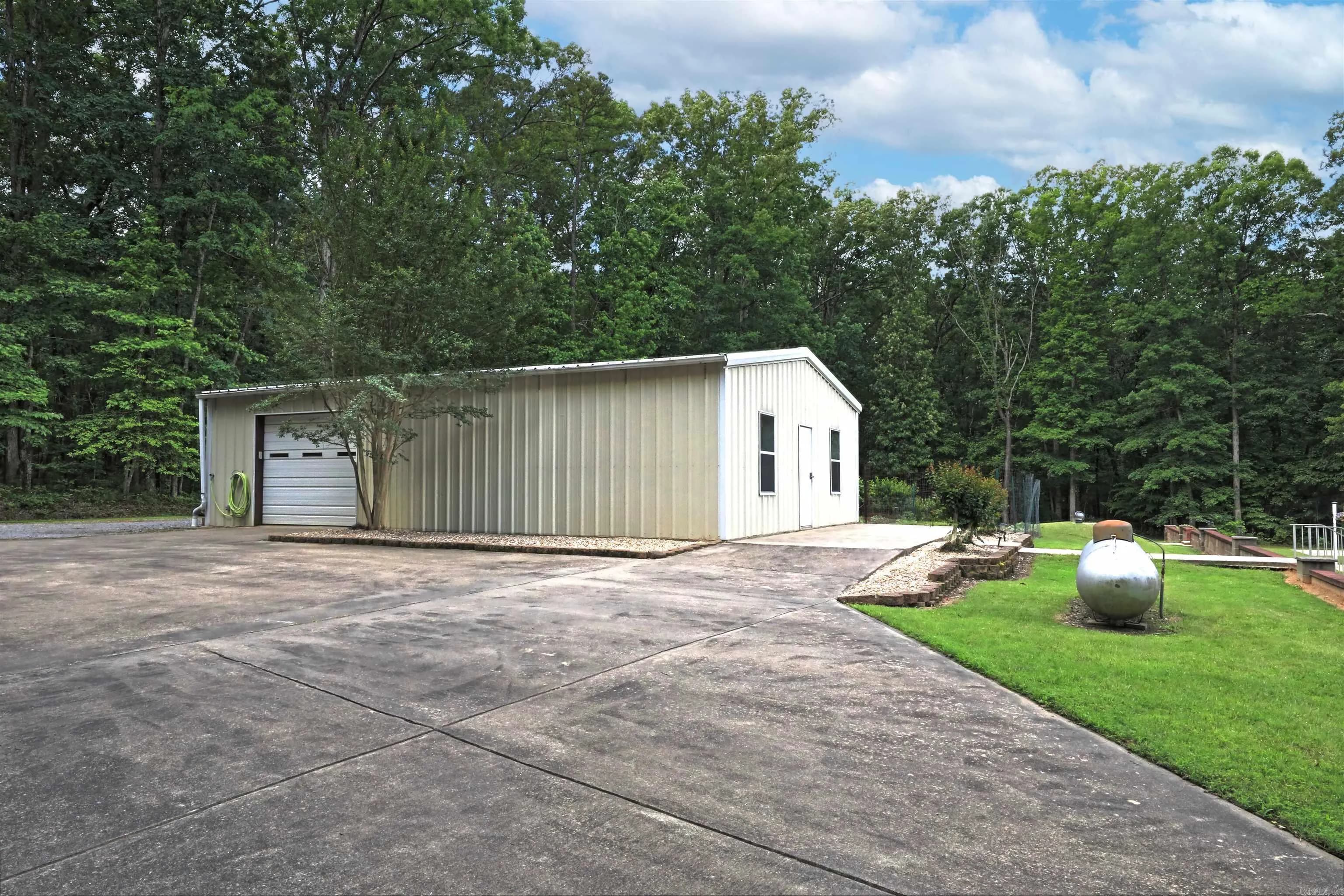 Property at 900  Anderson avenue - Image 10