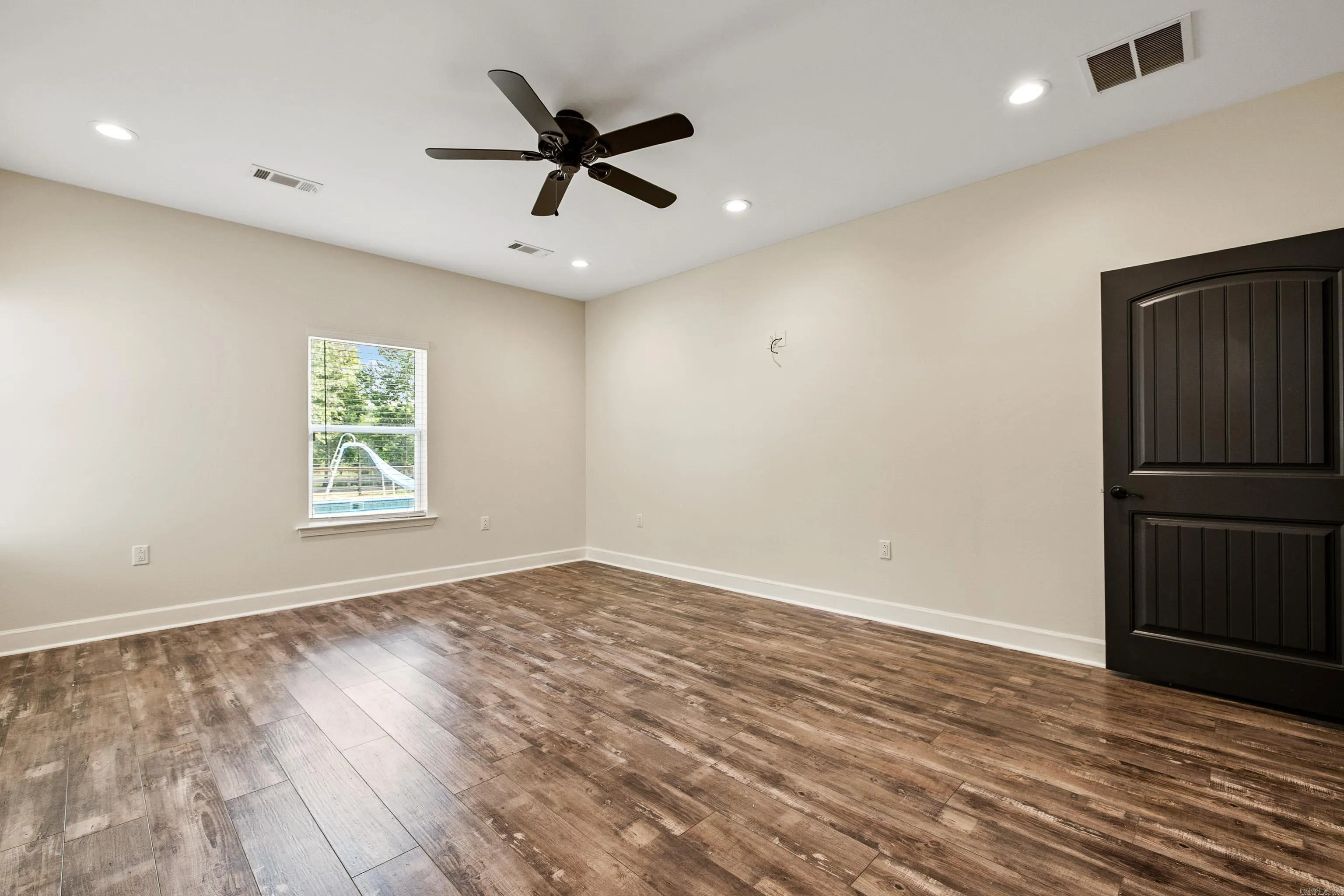 Property at 3526  Hilldale rd - Image 25