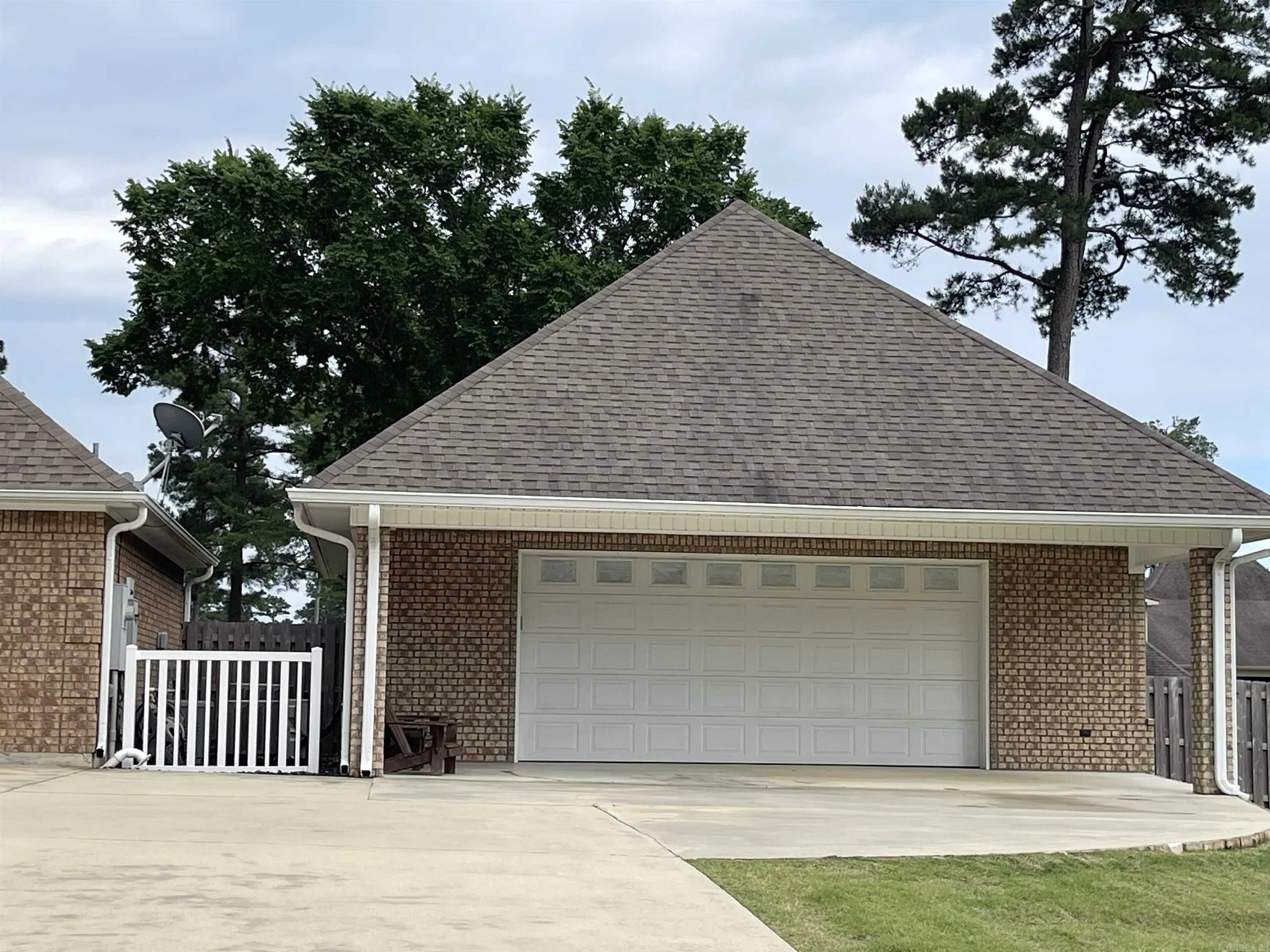 Property at 476  Augusta - Image 3