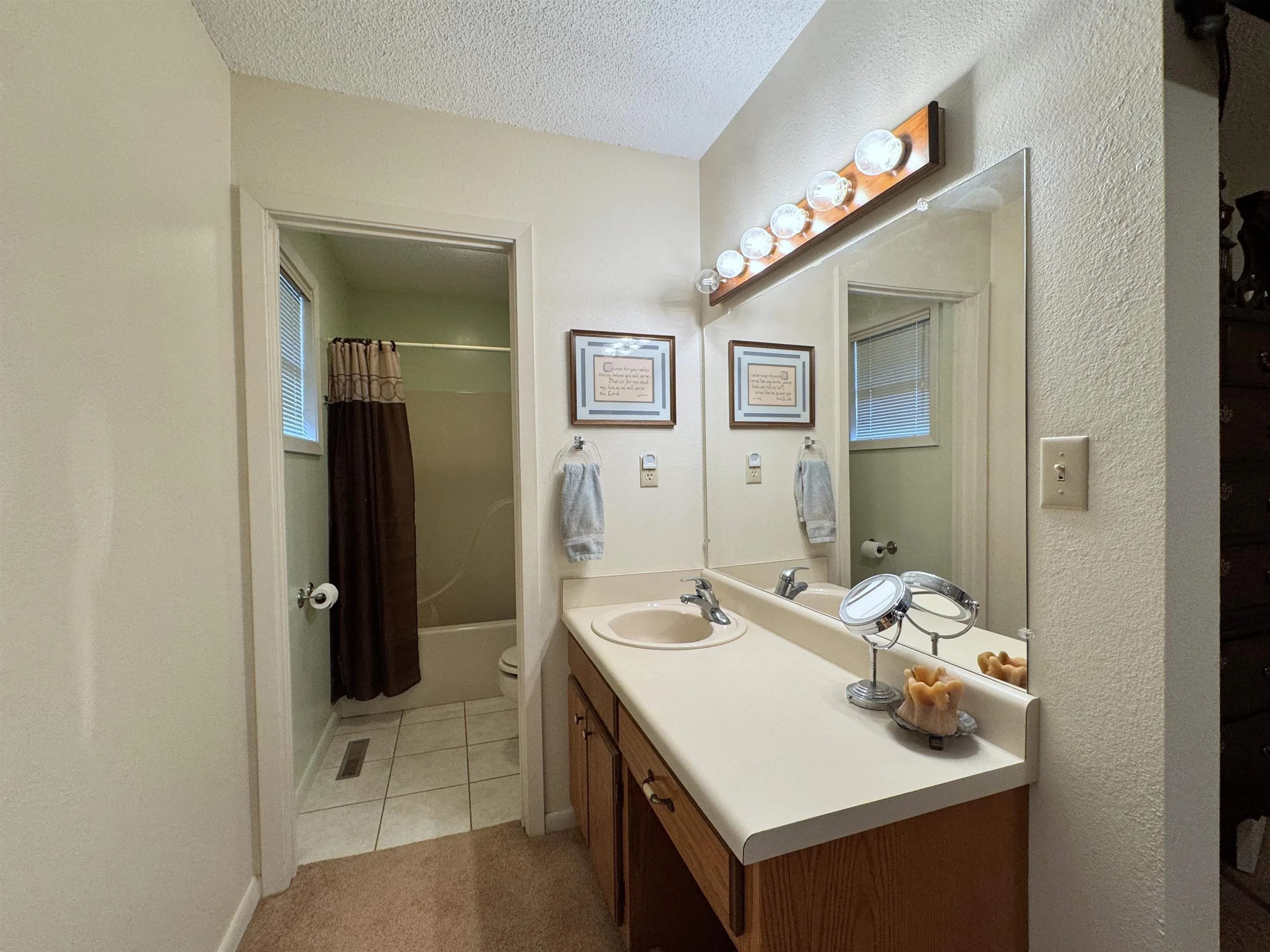 Property at 7  Minentonka - Image 15